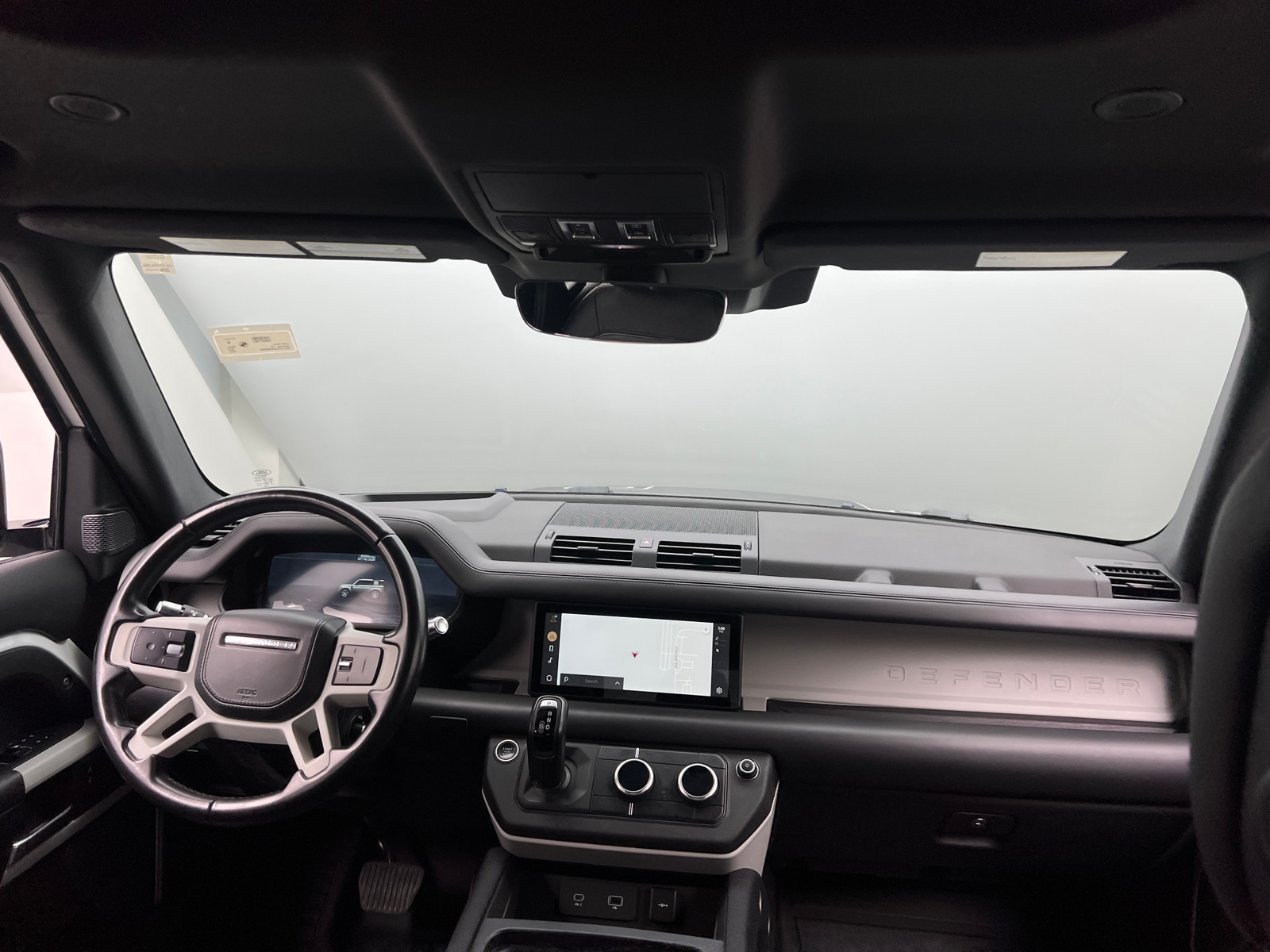 Thumbnail: 2022 Land Rover Defender - 2