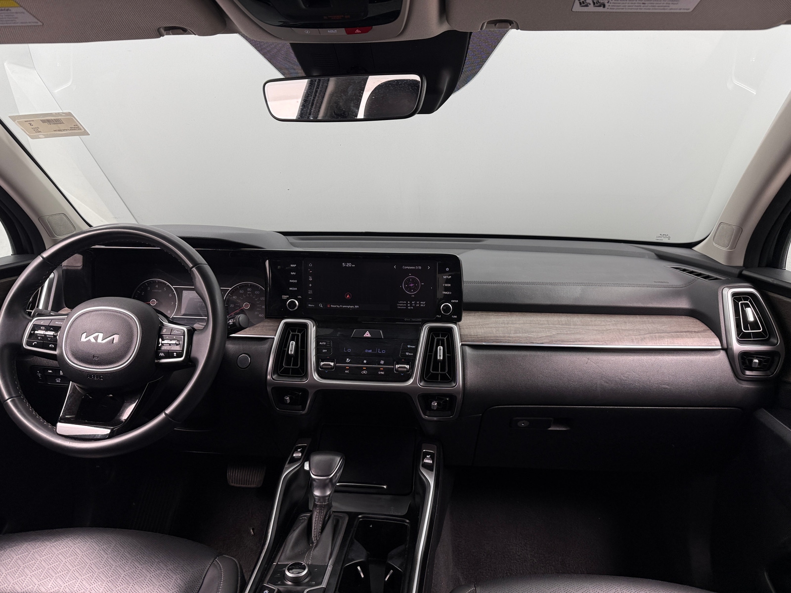 Thumbnail: 2023 Kia Sorento - 2