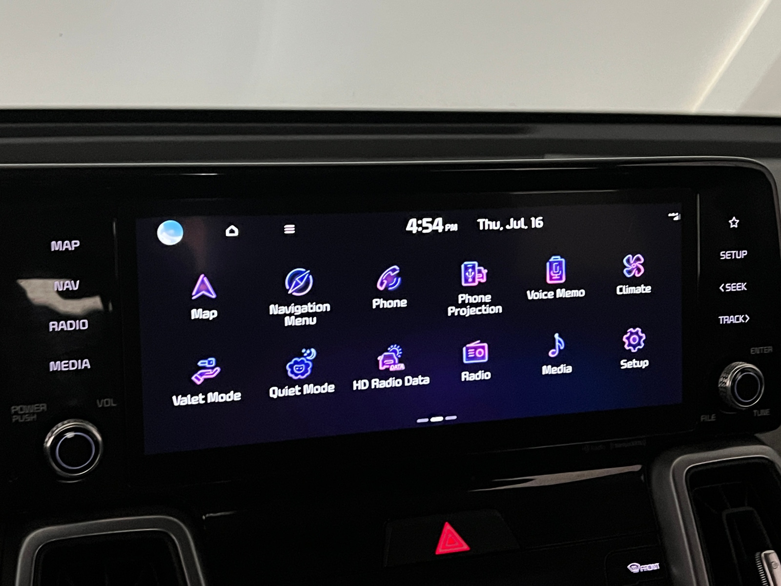 Thumbnail: 2023 Kia Sorento - 3