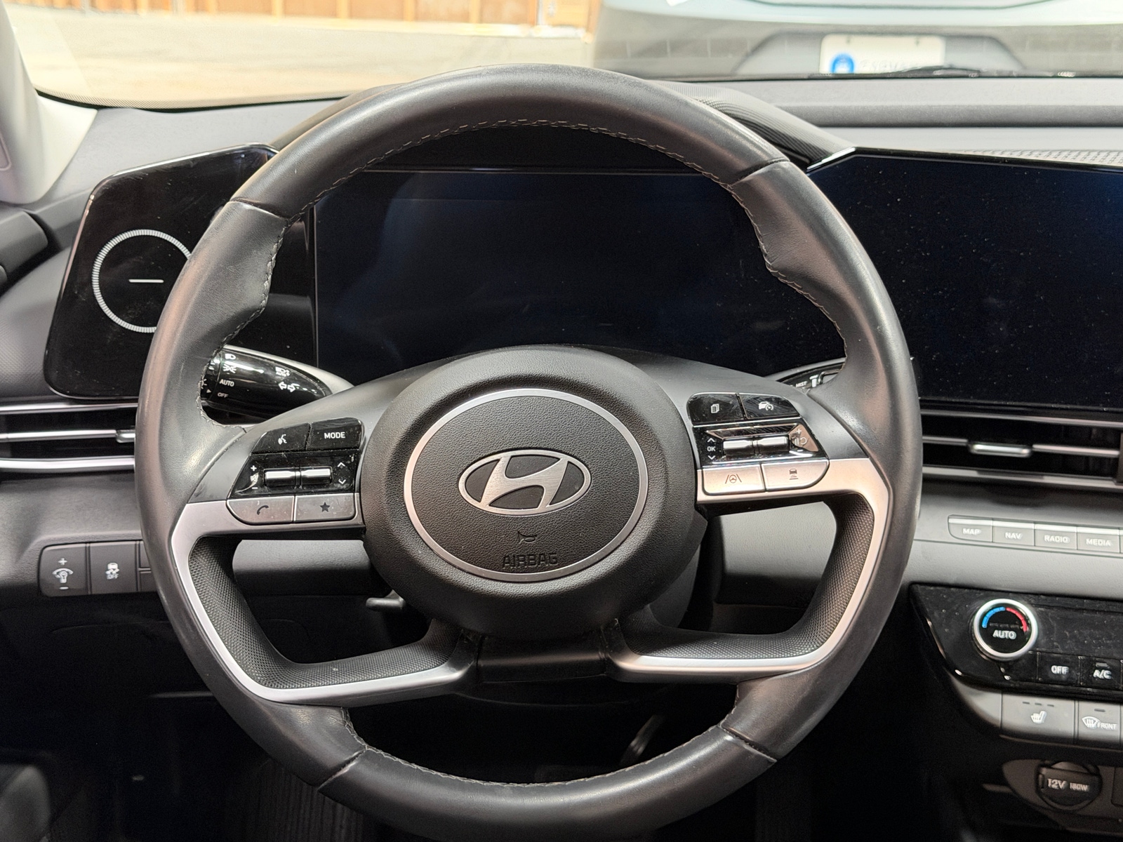 Thumbnail: 2024 Hyundai Elantra - 5