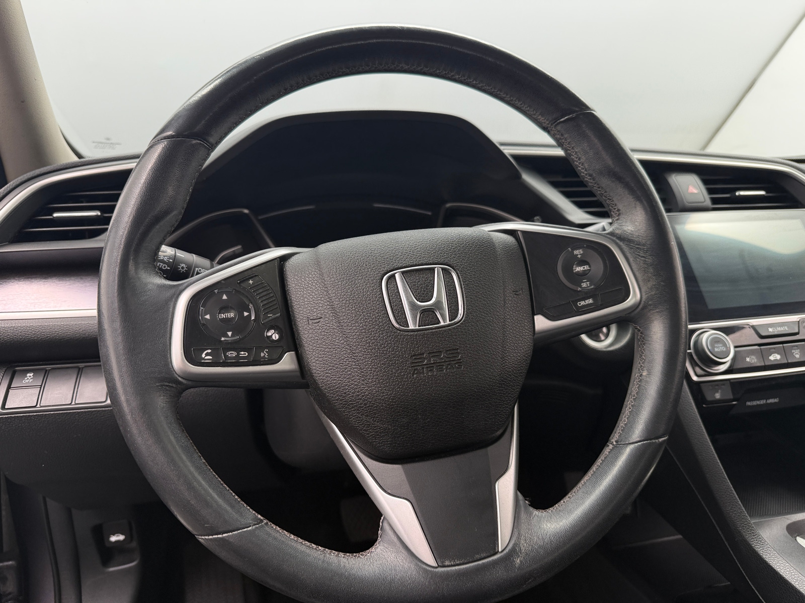 Thumbnail: 2017 Honda Civic - 4