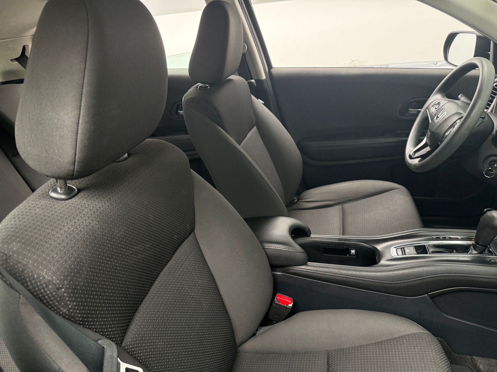 Thumbnail: 2019 Honda HR-V - 2