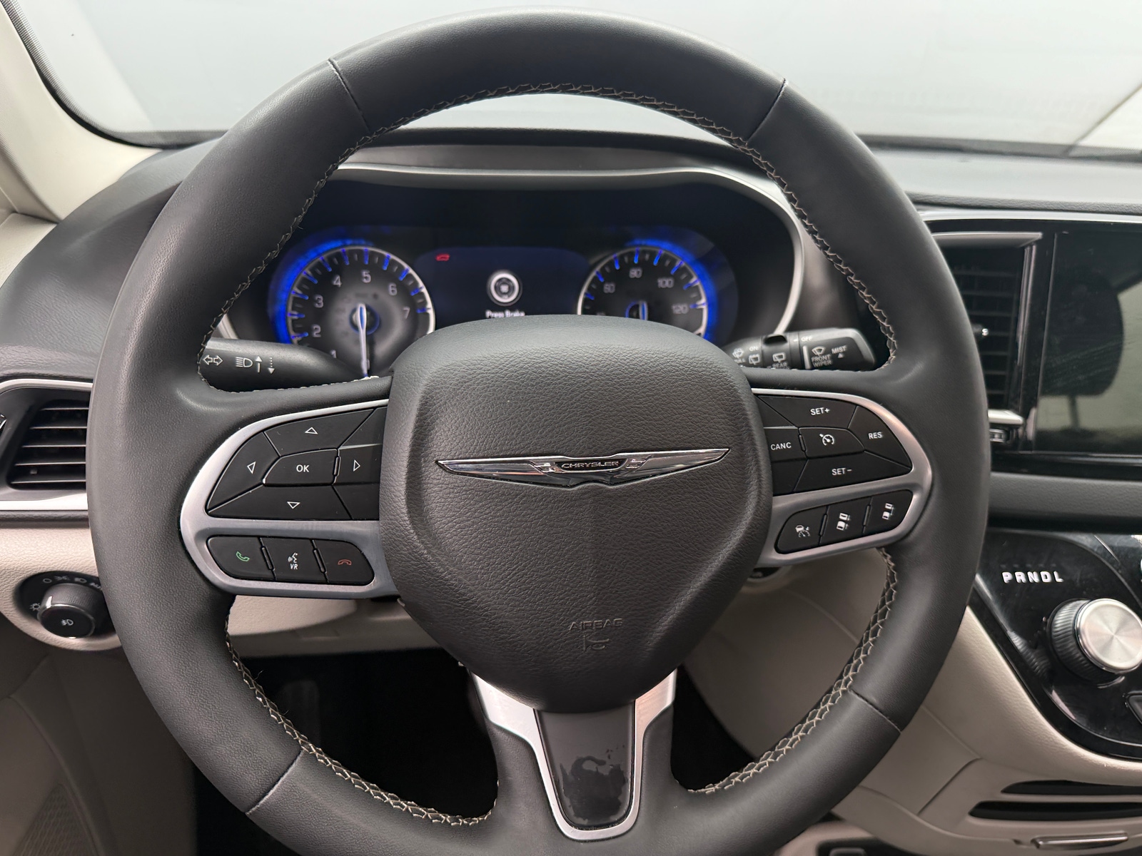 Thumbnail: 2024 Chrysler Pacifica - 4