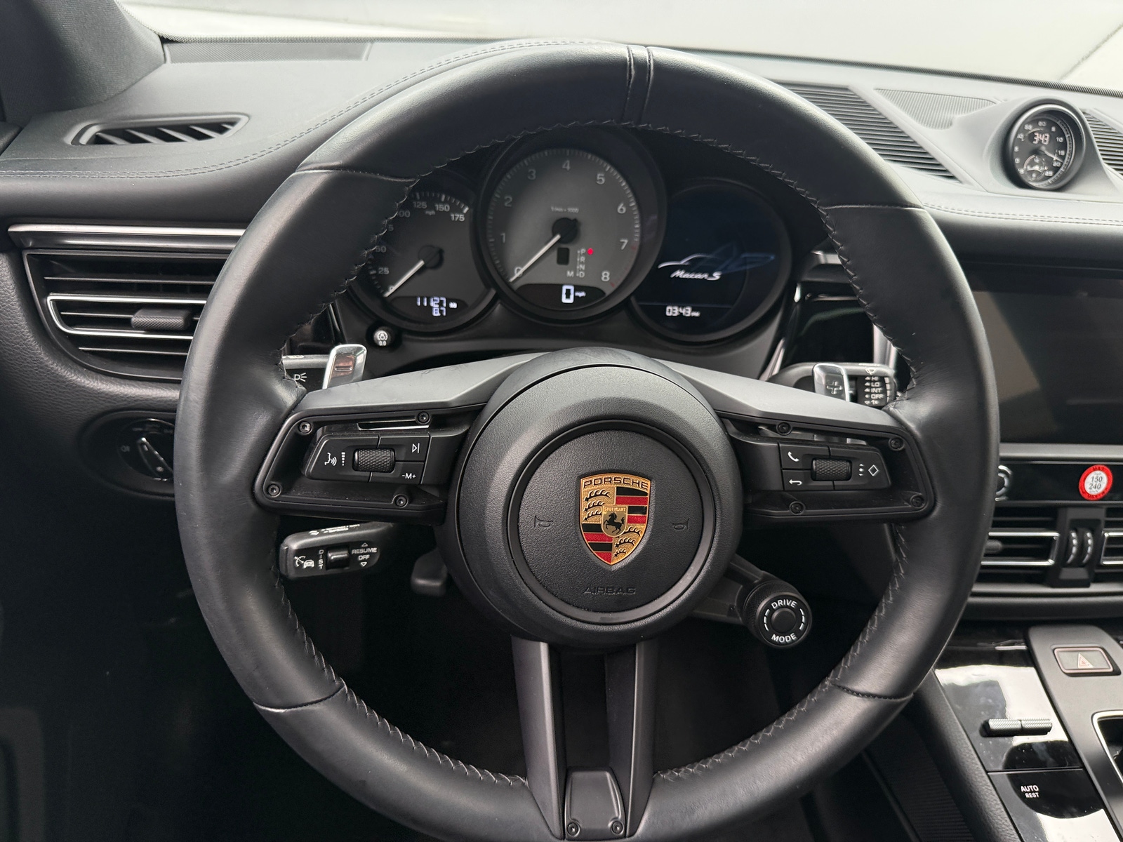 Thumbnail: 2023 Porsche Macan - 5