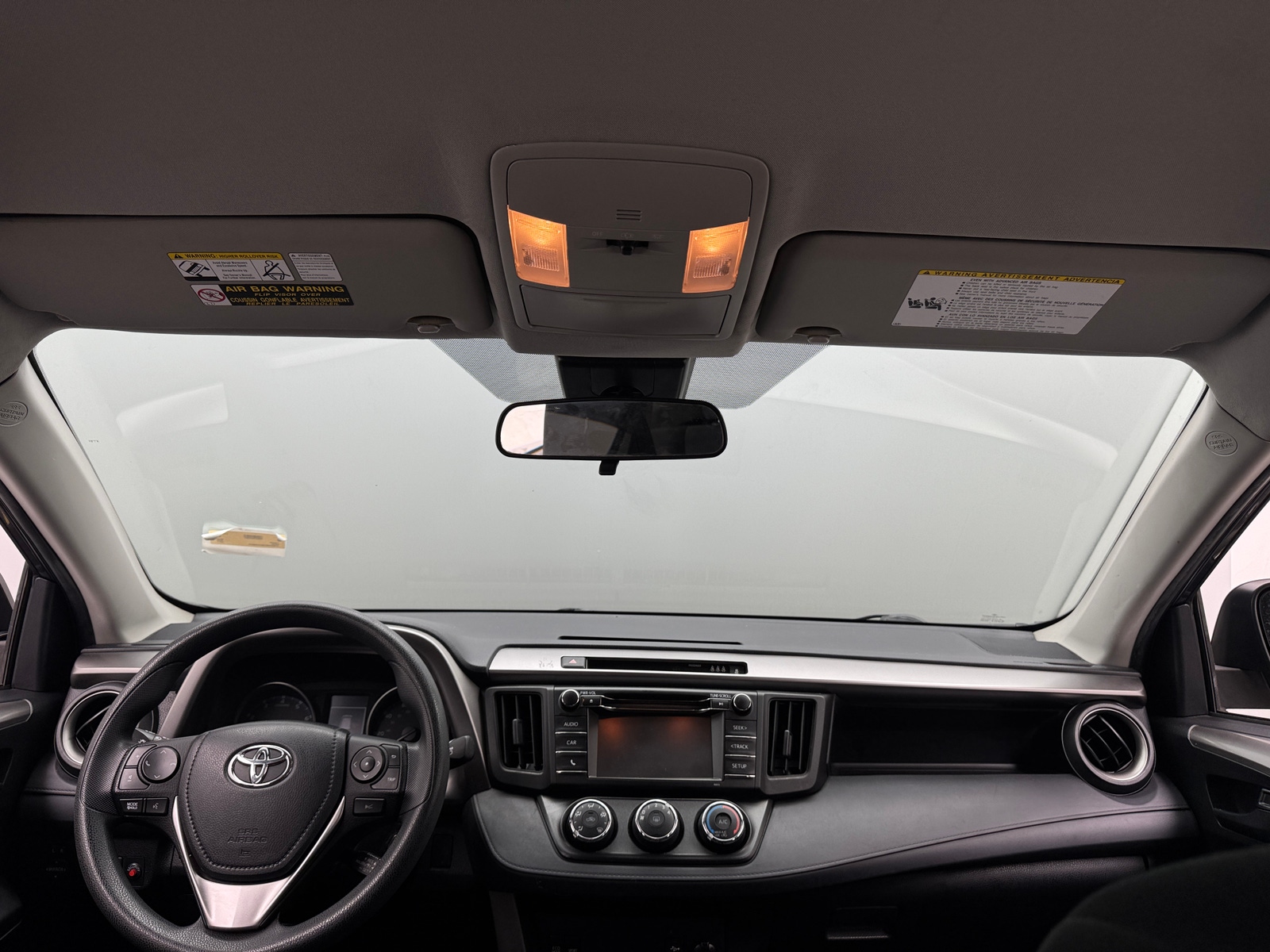Thumbnail: 2017 Toyota RAV4 - 3