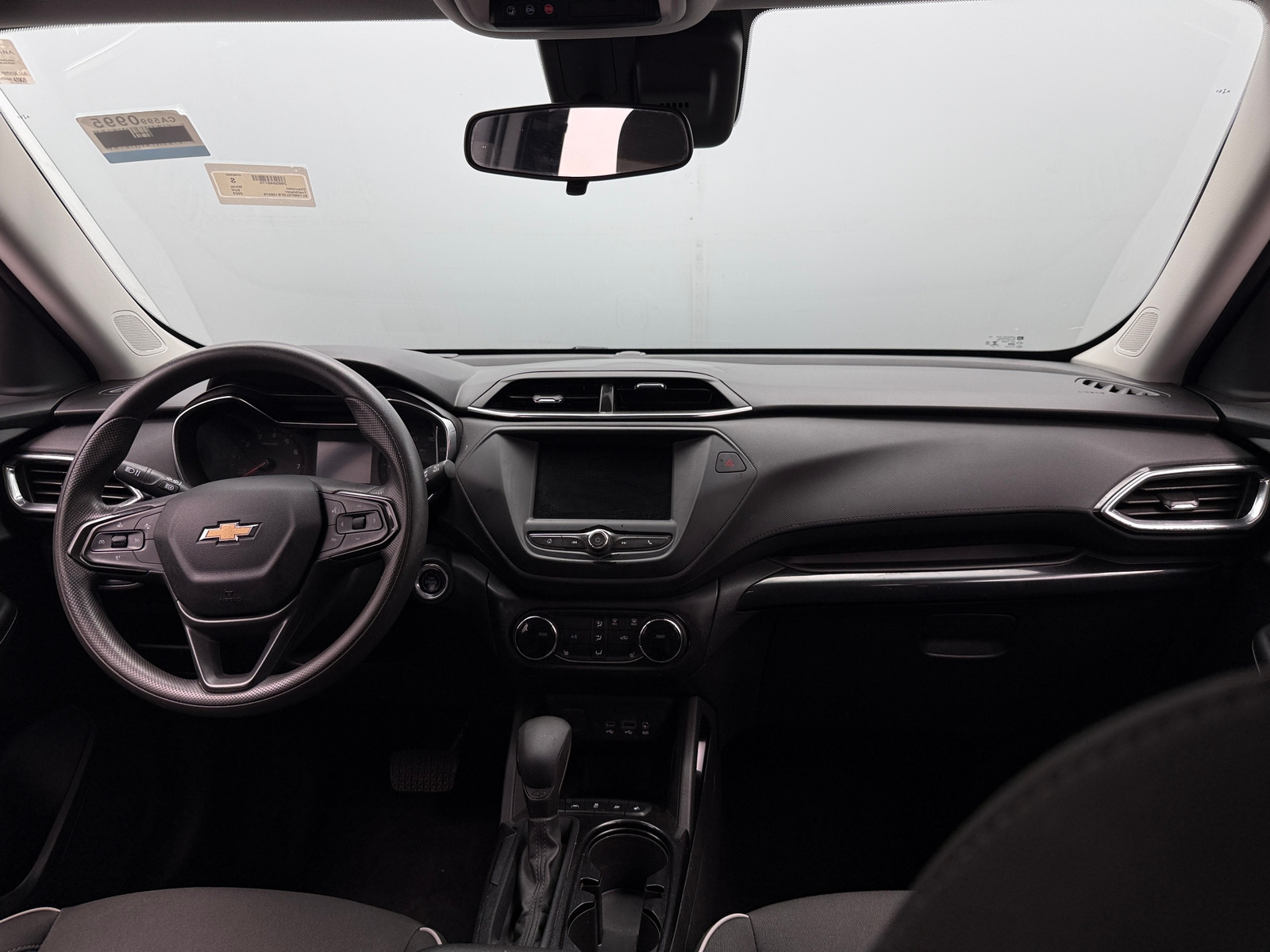 Thumbnail: 2023 Chevrolet TrailBlazer - 3