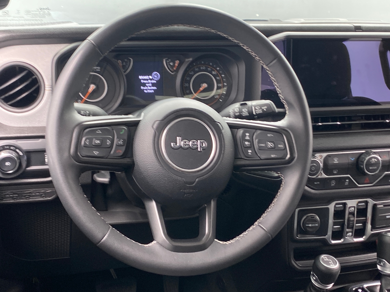 Thumbnail: 2025 Jeep Wrangler - 5