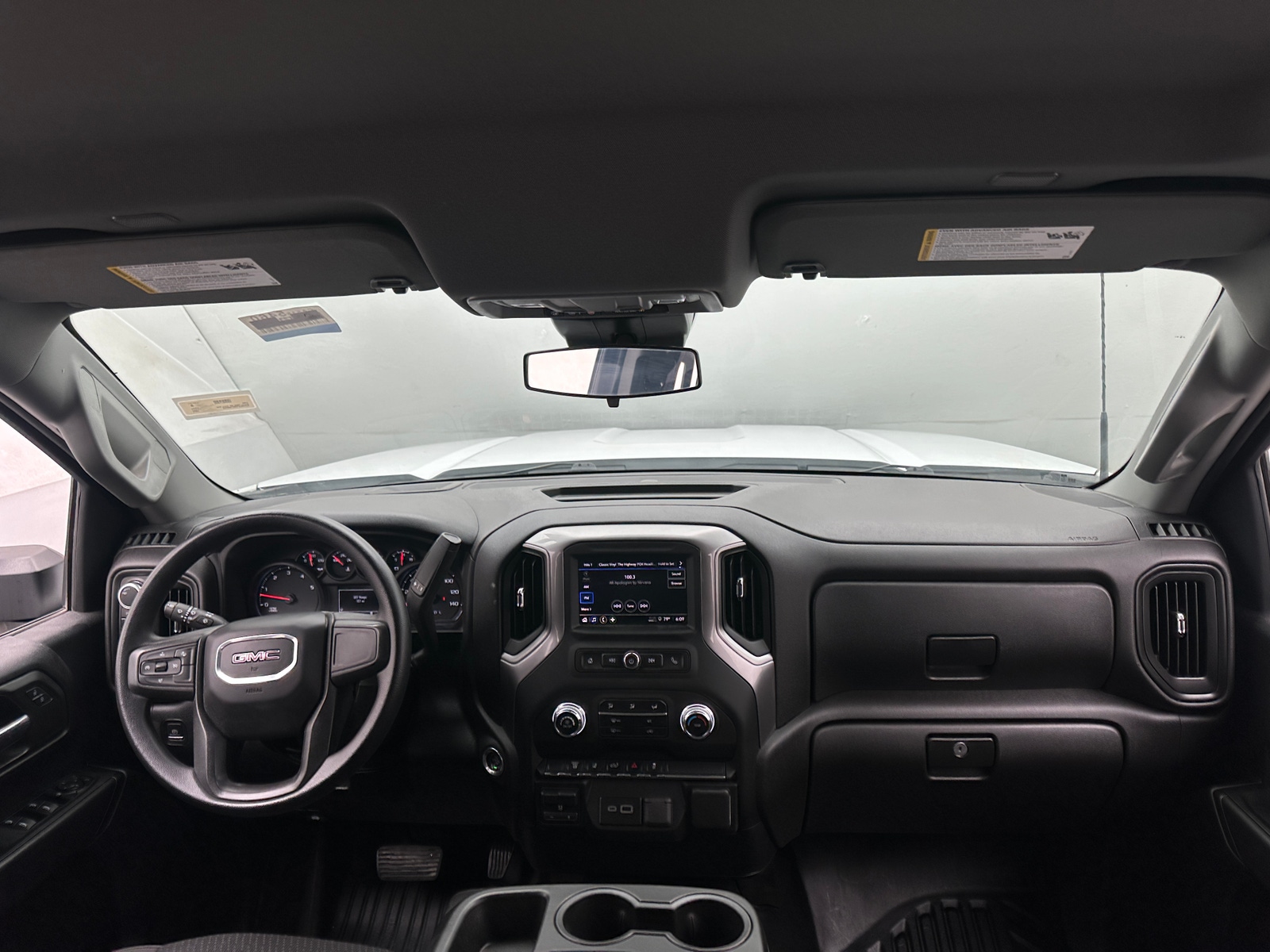 Thumbnail: 2024 GMC Sierra 2500 - 3