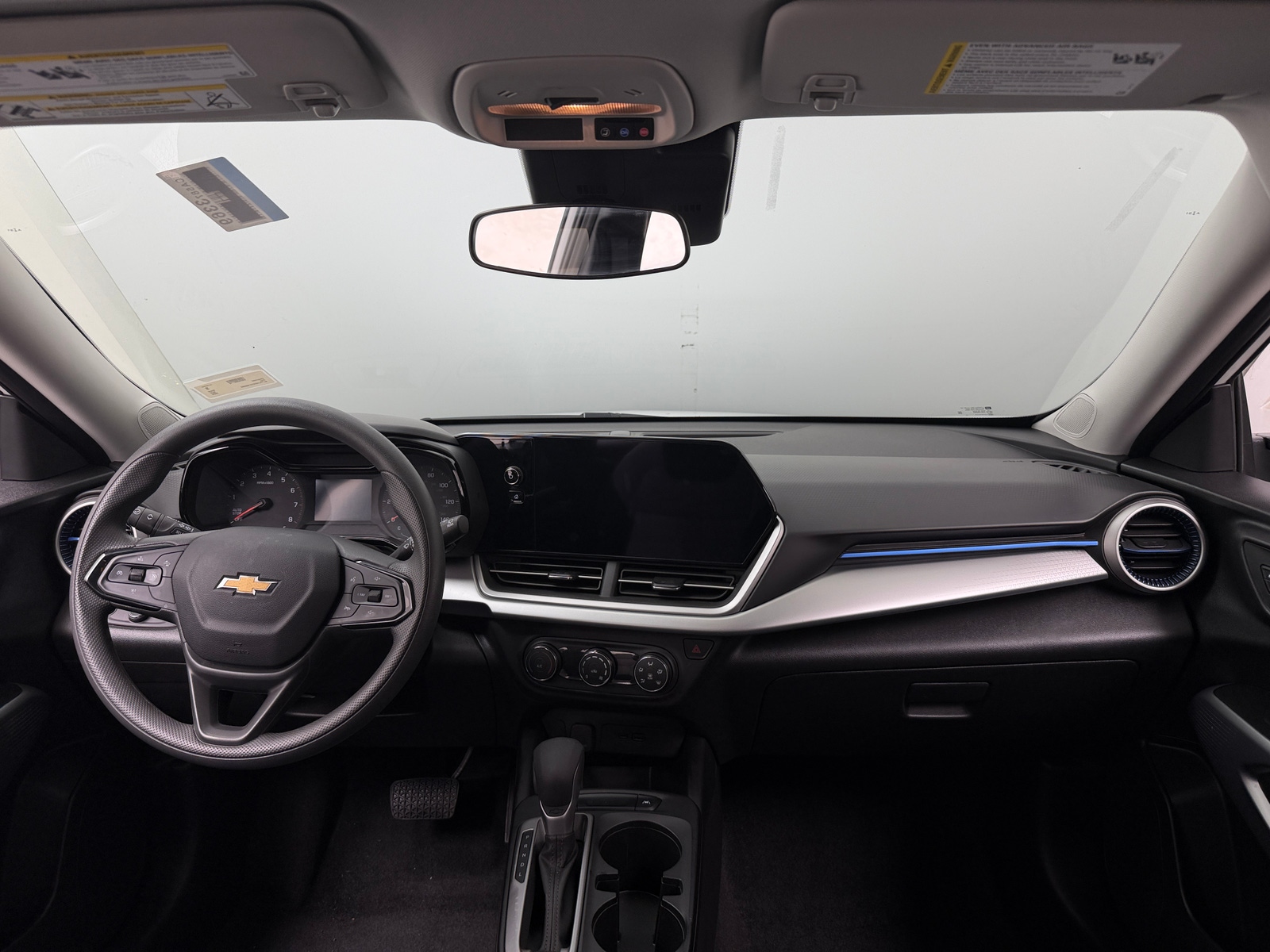 Thumbnail: 2026 Chevrolet Trax - 3