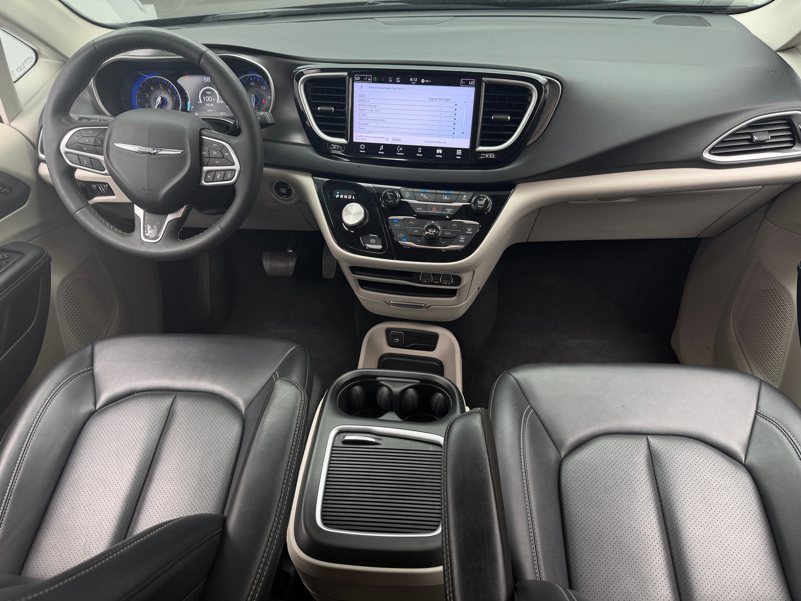 Thumbnail: 2024 Chrysler Pacifica - 2