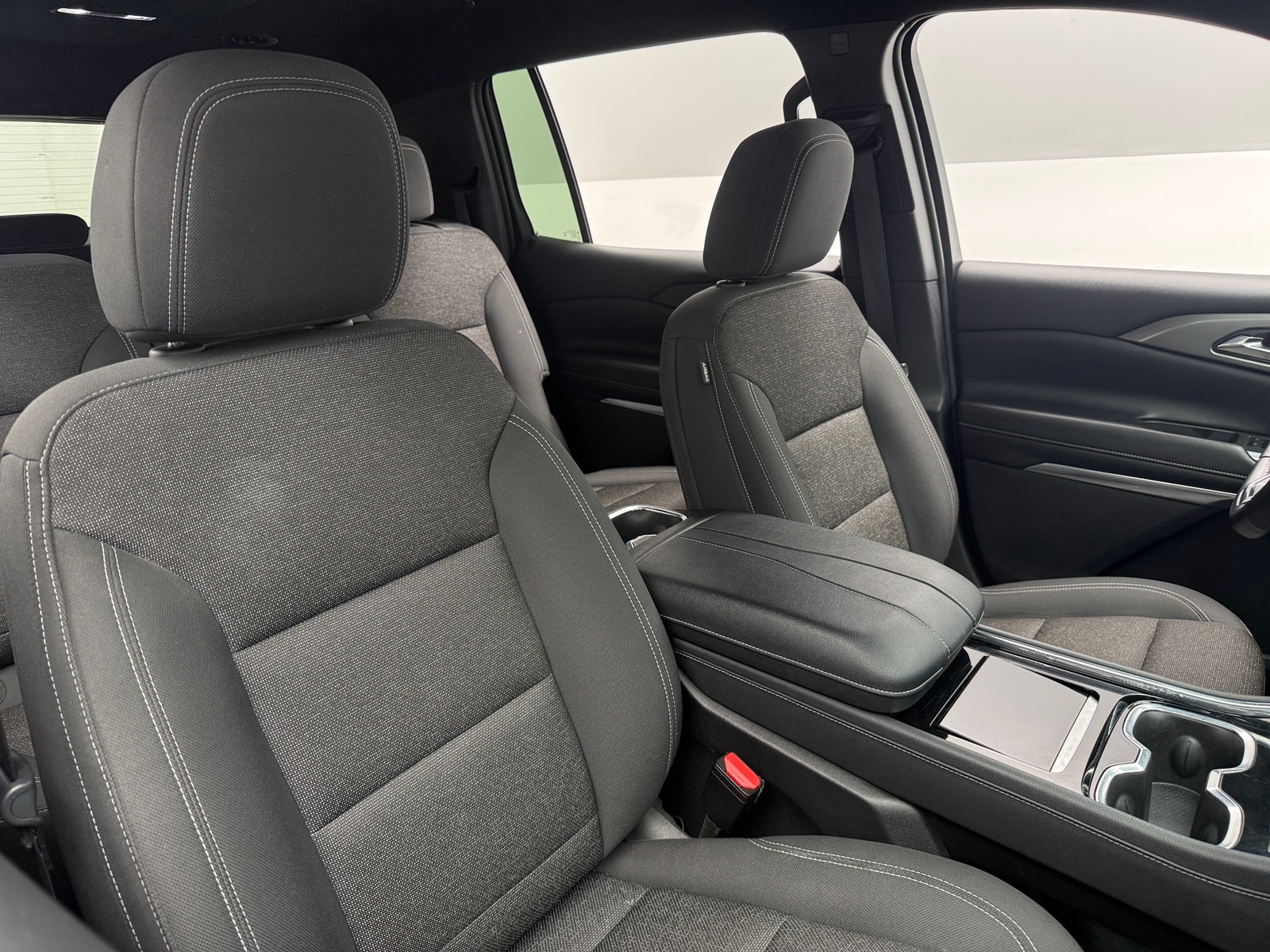 Thumbnail: 2024 Chevrolet Traverse - 2