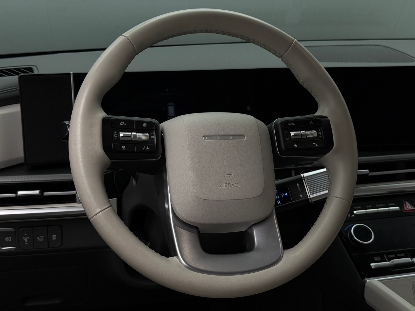 Thumbnail: 2026 Hyundai Santa Fe - 4