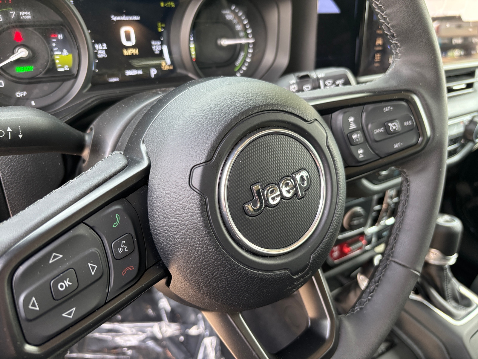 Thumbnail: 2025 Jeep Wrangler - 4