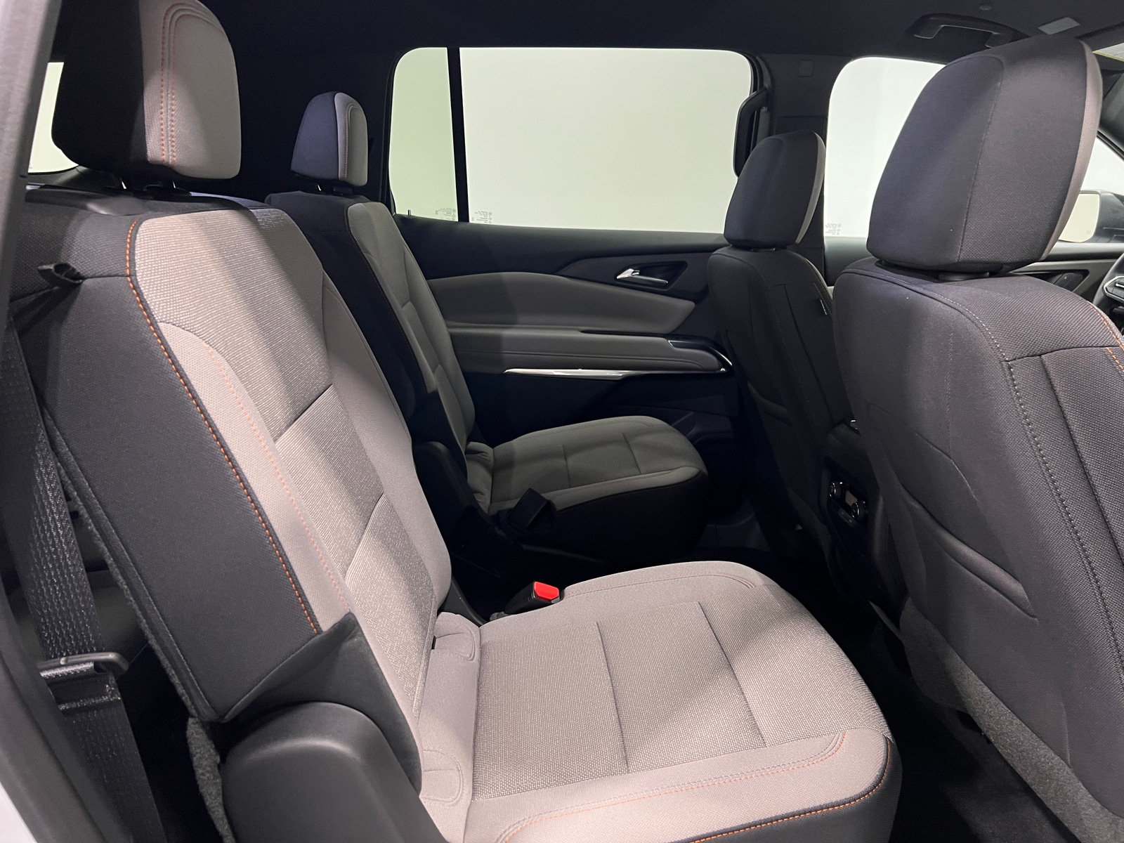 Thumbnail: 2026 Chevrolet Traverse - 6