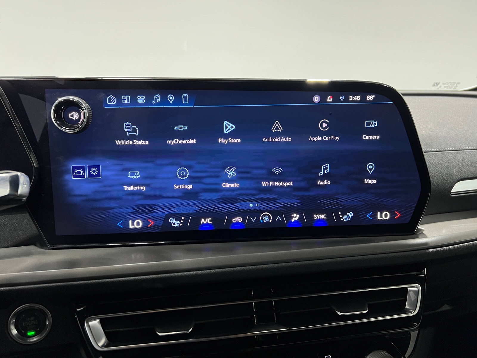 Thumbnail: 2026 Chevrolet Traverse - 4