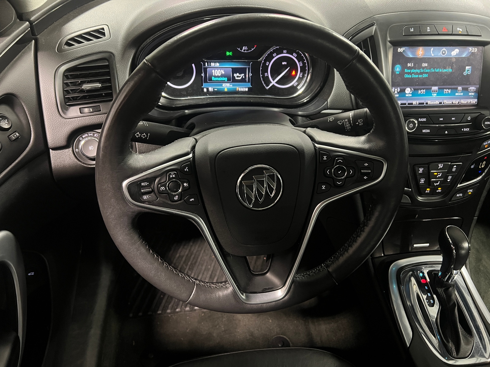 Thumbnail: 2016 Buick Regal - 4