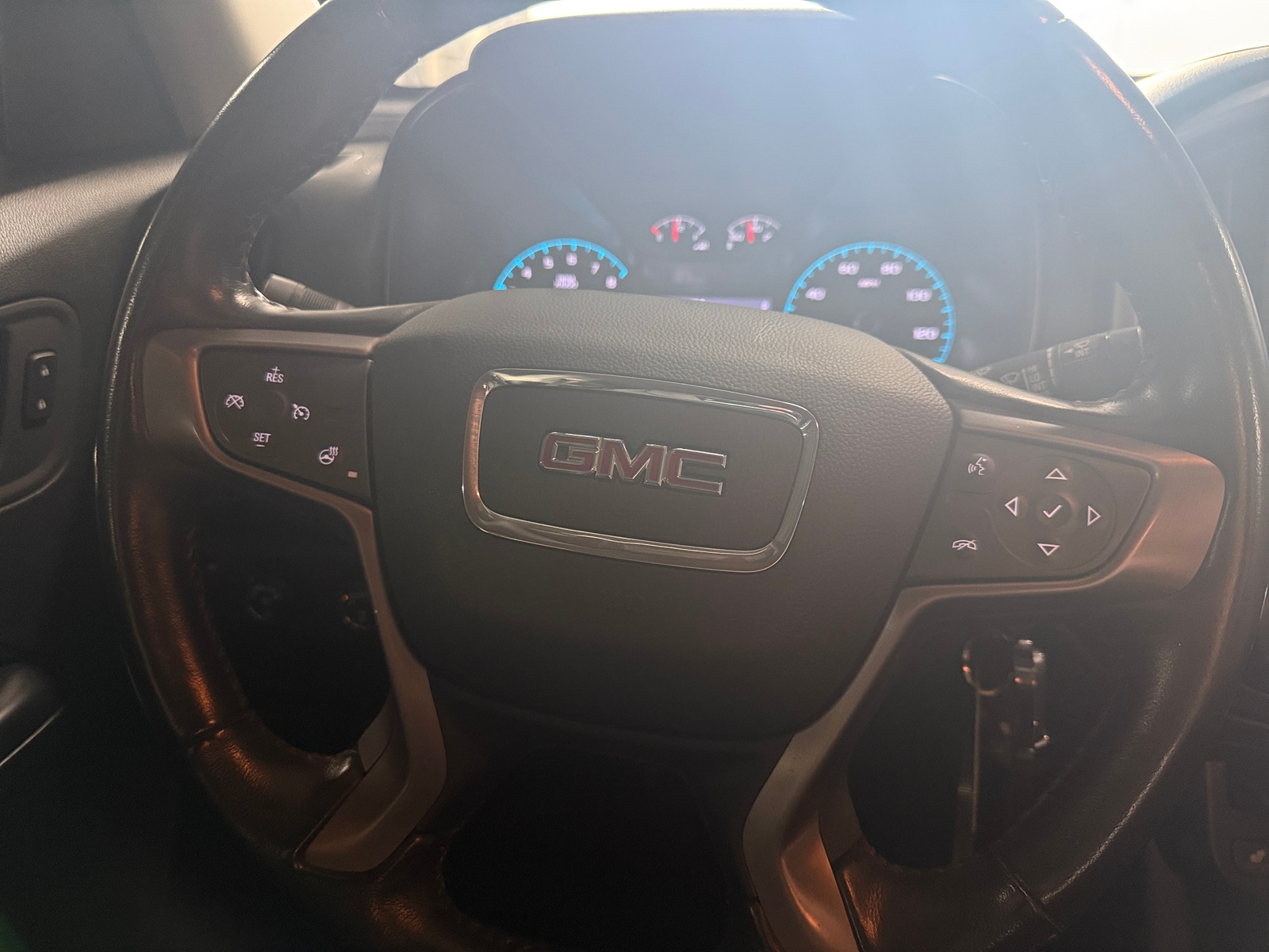 Thumbnail: 2022 GMC Canyon - 4