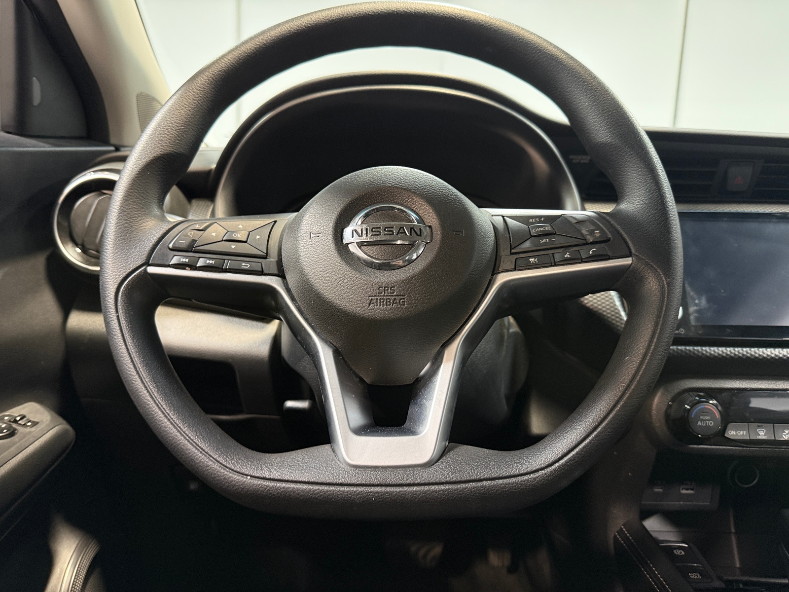 Thumbnail: 2021 Nissan Kicks - 5