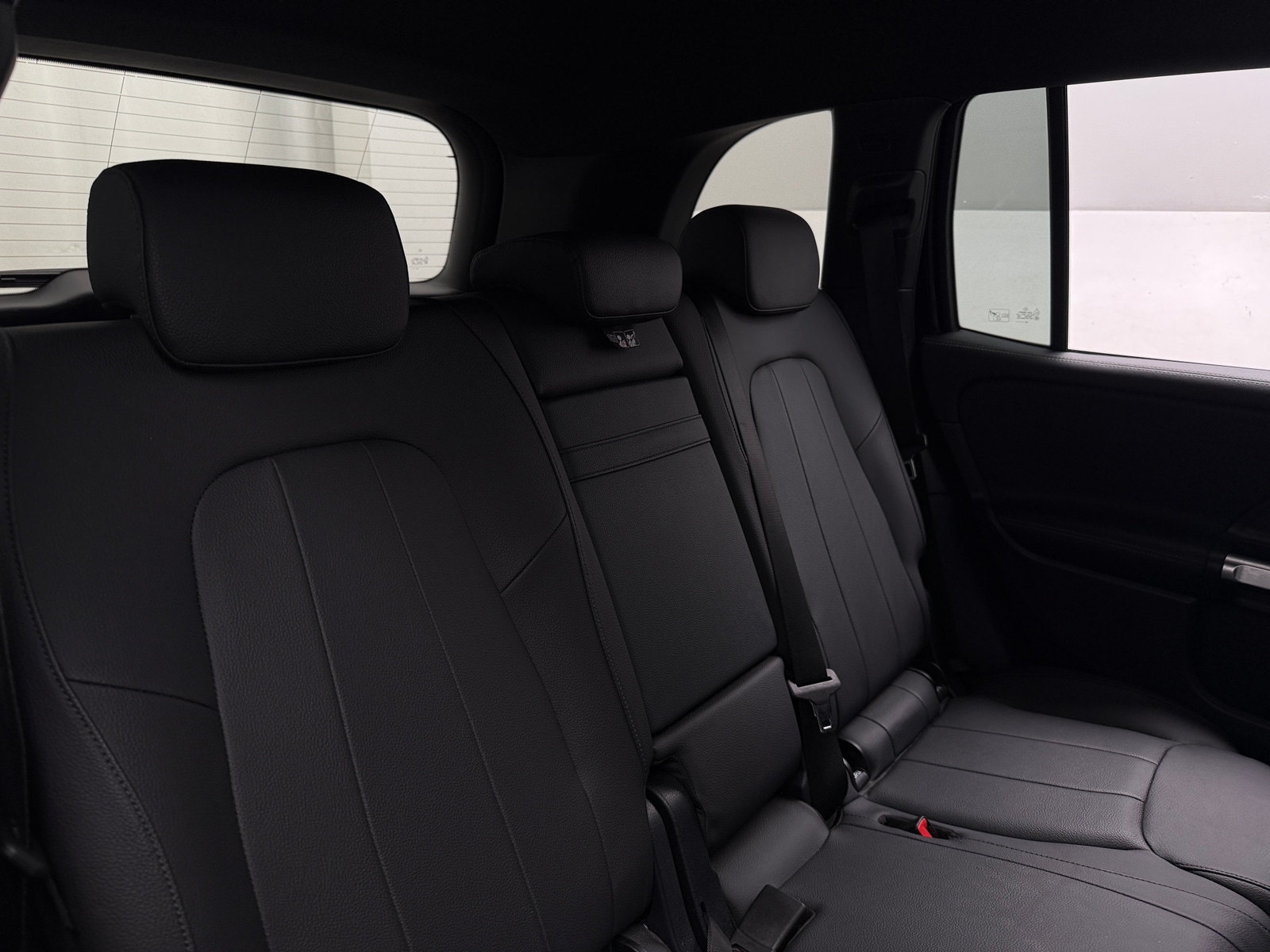Thumbnail: 2025 Mercedes-Benz GLB - 5