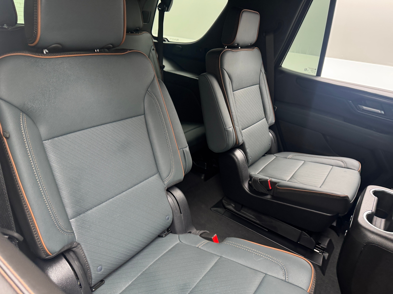 Thumbnail: 2025 GMC Yukon - 5