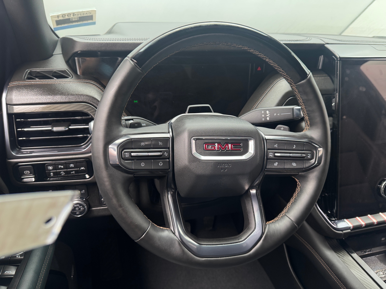 Thumbnail: 2025 GMC Yukon - 4