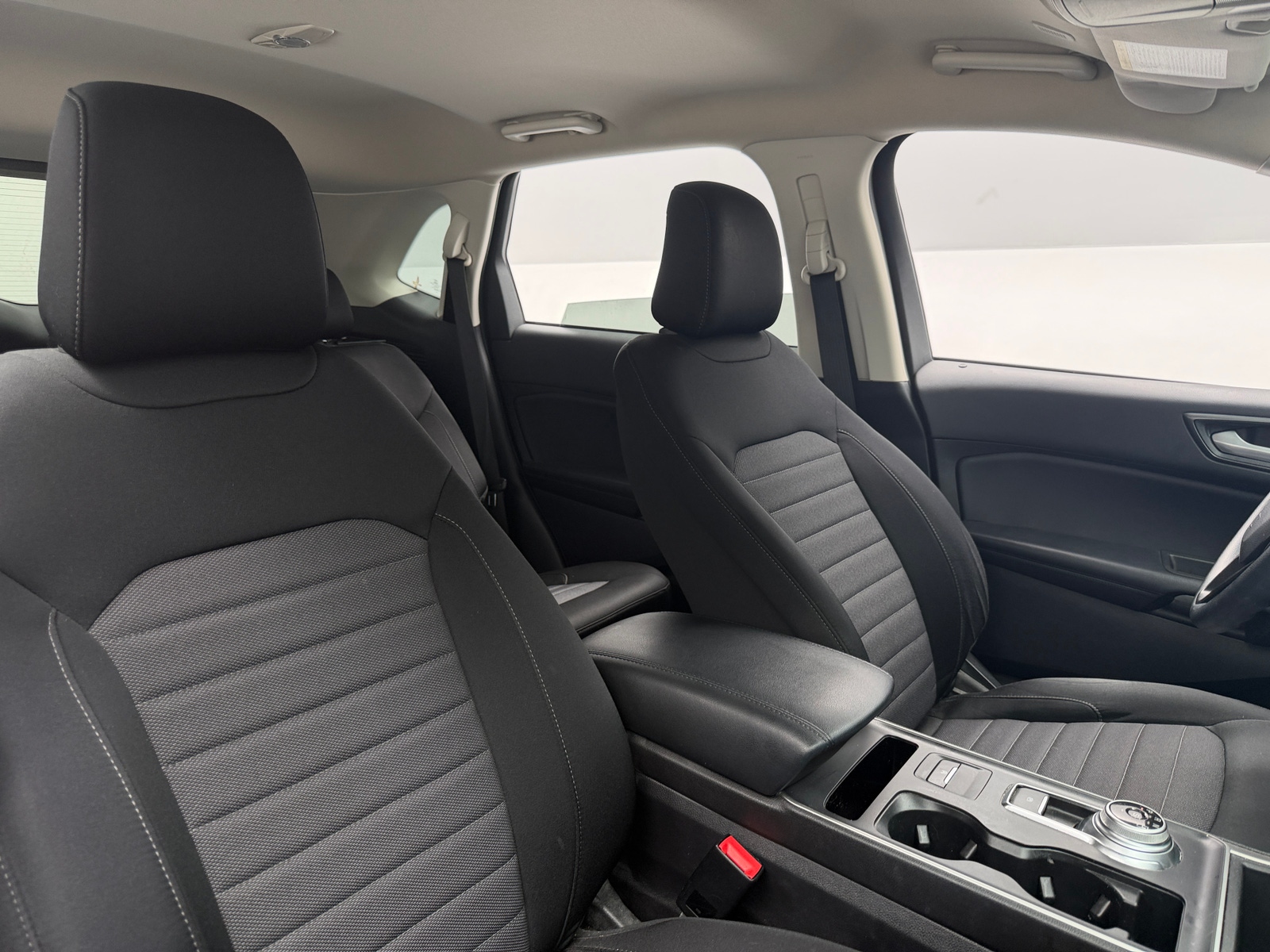 Thumbnail: 2021 Ford Edge - 2