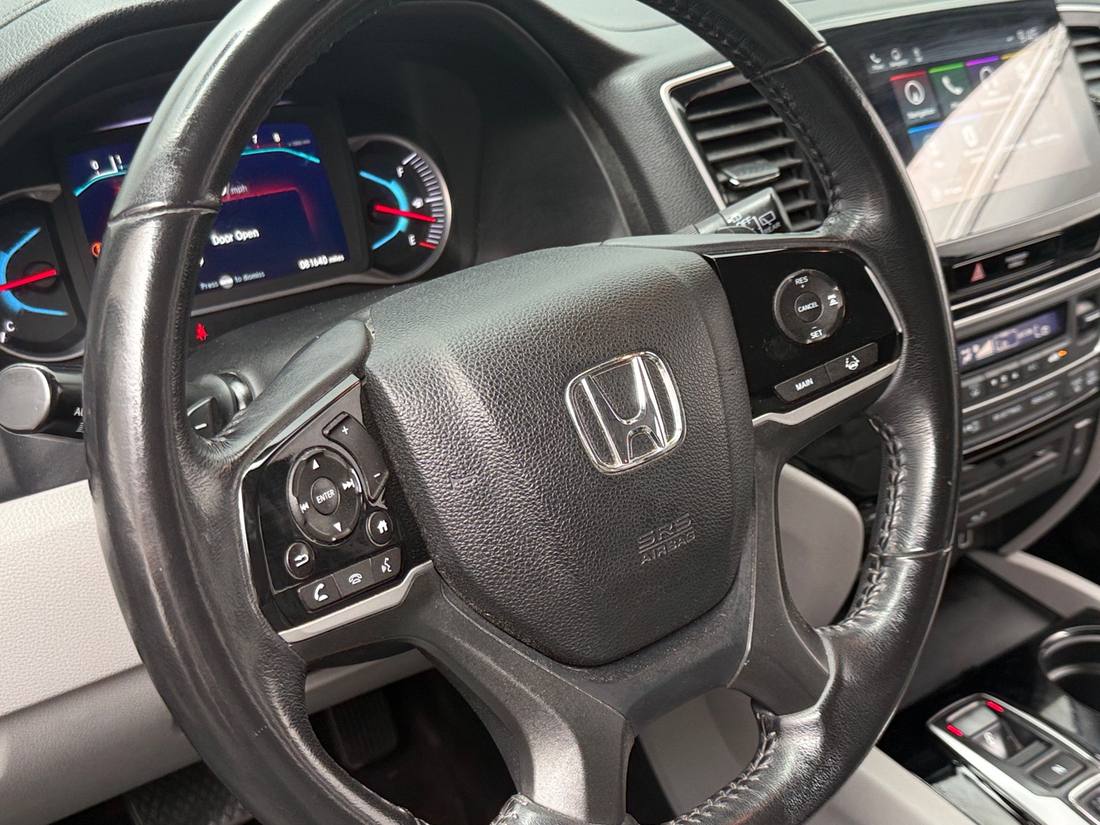 Thumbnail: 2019 Honda Pilot - 4