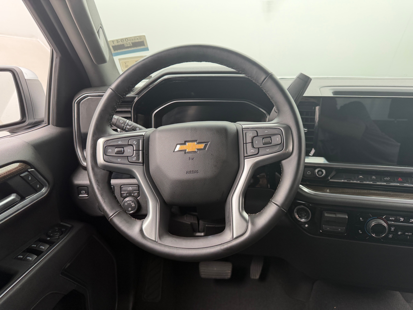 Thumbnail: 2026 Chevrolet Silverado 1500 - 5