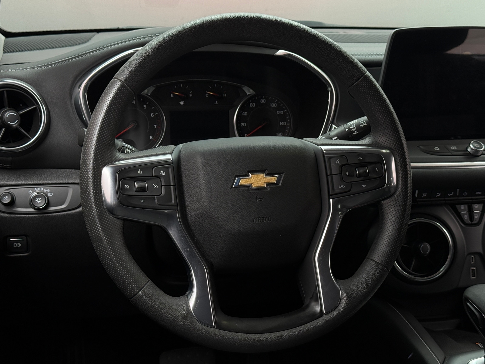 Thumbnail: 2024 Chevrolet Blazer - 5