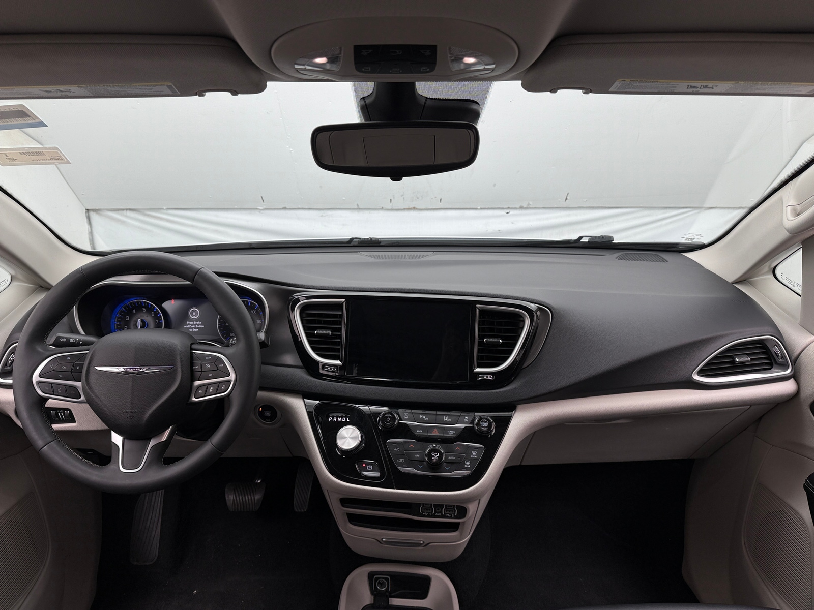 Thumbnail: 2024 Chrysler Pacifica - 2