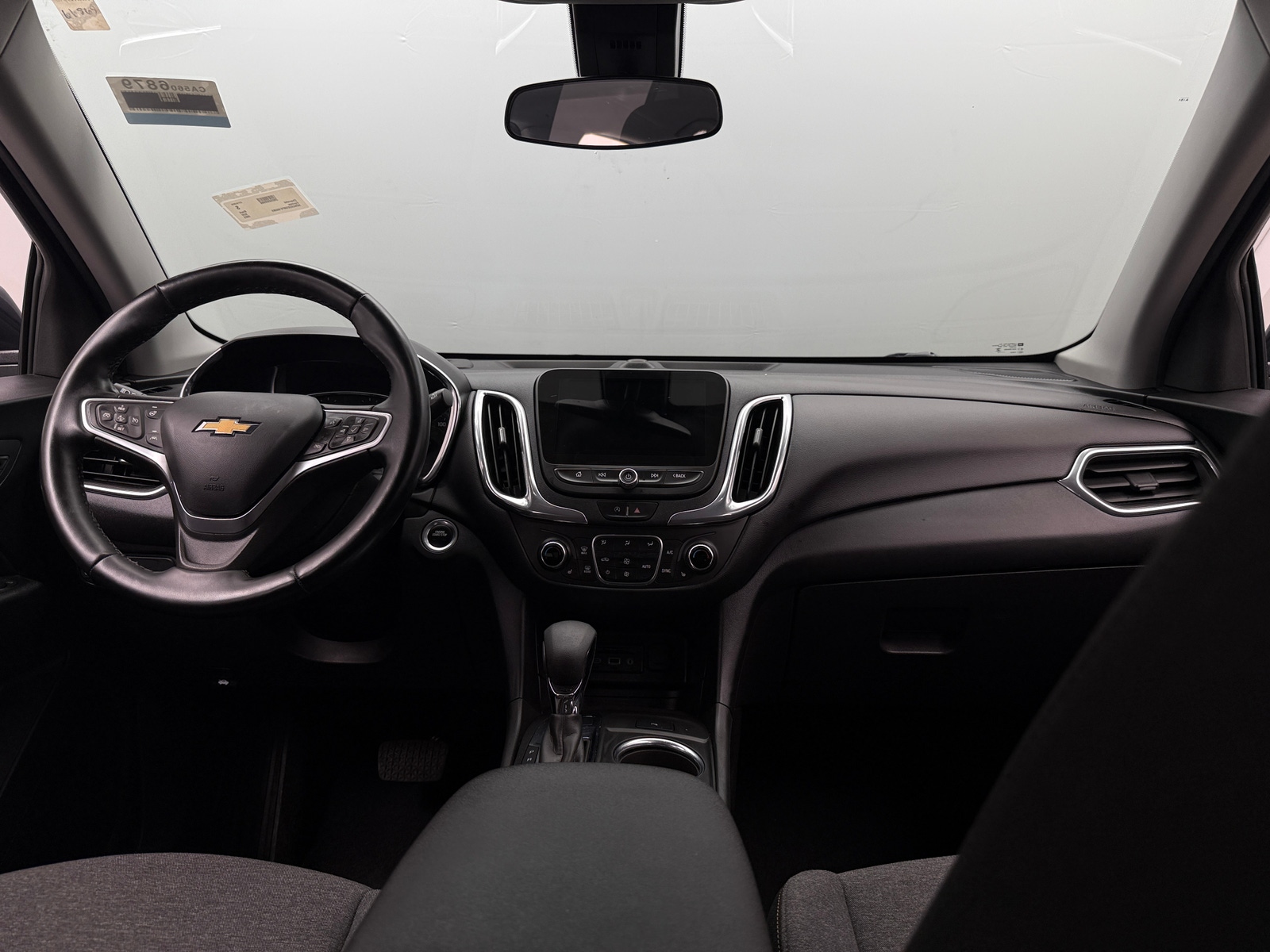 Thumbnail: 2023 Chevrolet Equinox - 3