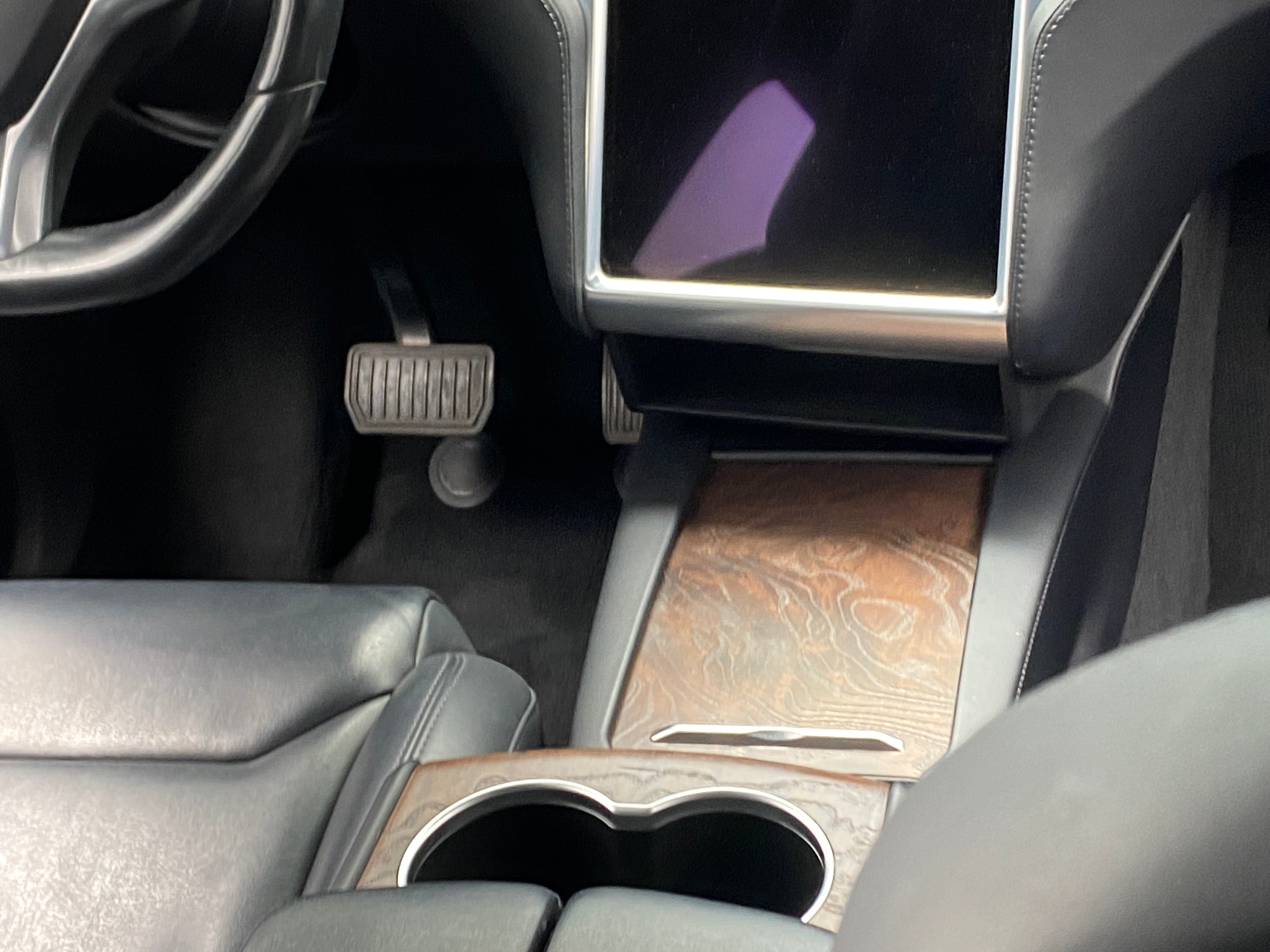 Used 2018 Tesla Model X 75D with VIN 5YJXCAE22JF090809 for sale in Auburn, WA