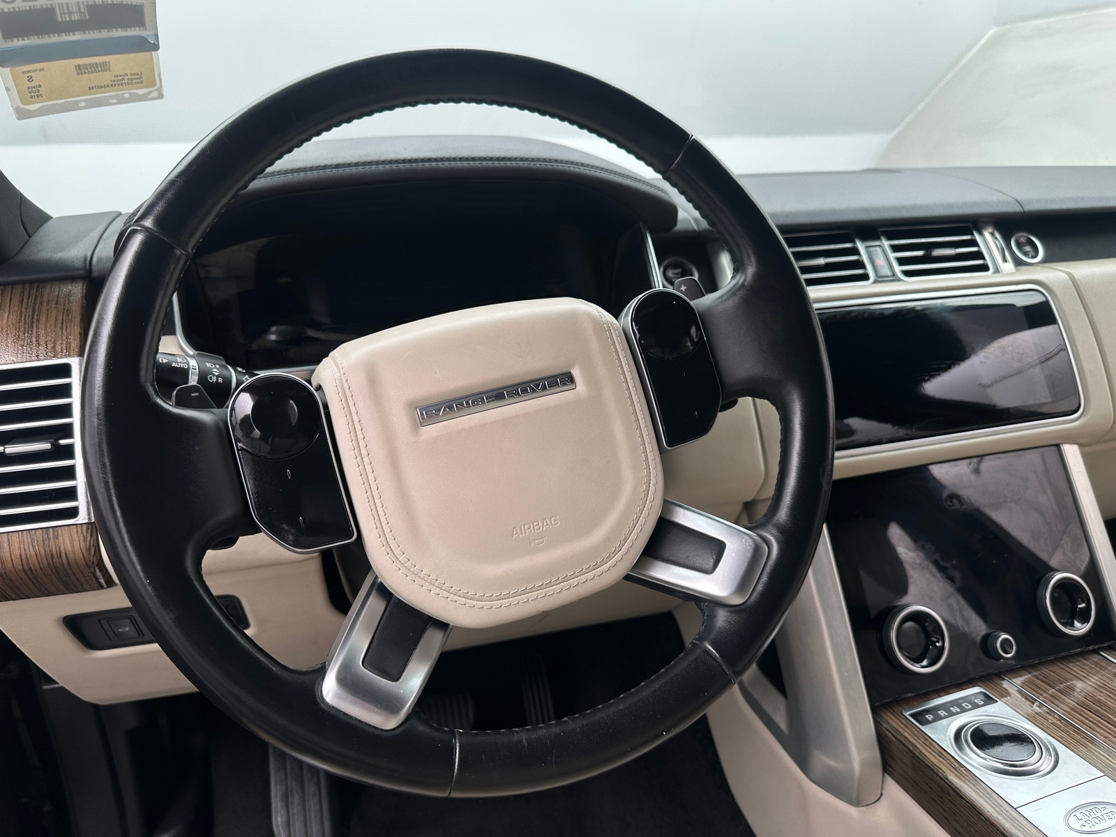 Thumbnail: 2019 Land Rover Range Rover - 4