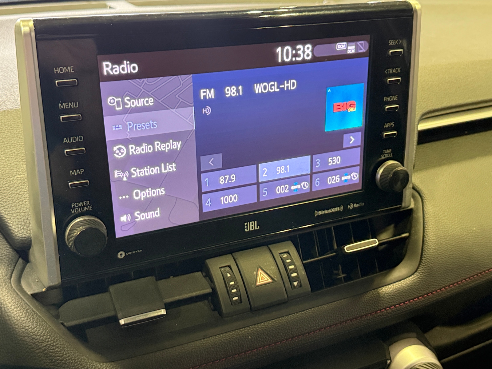 Thumbnail: 2021 Toyota RAV4 - 4
