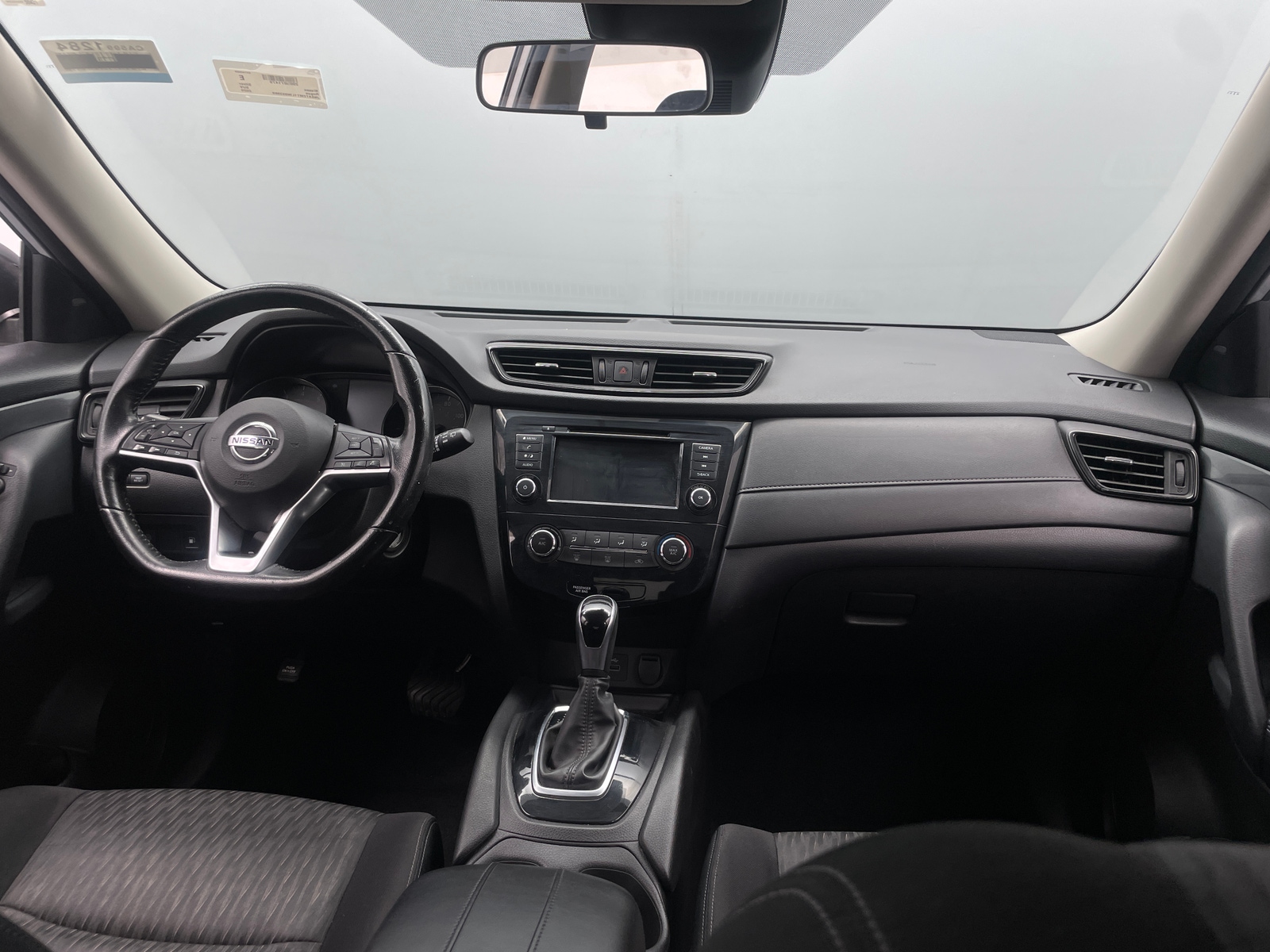 Thumbnail: 2020 Nissan Rogue - 3