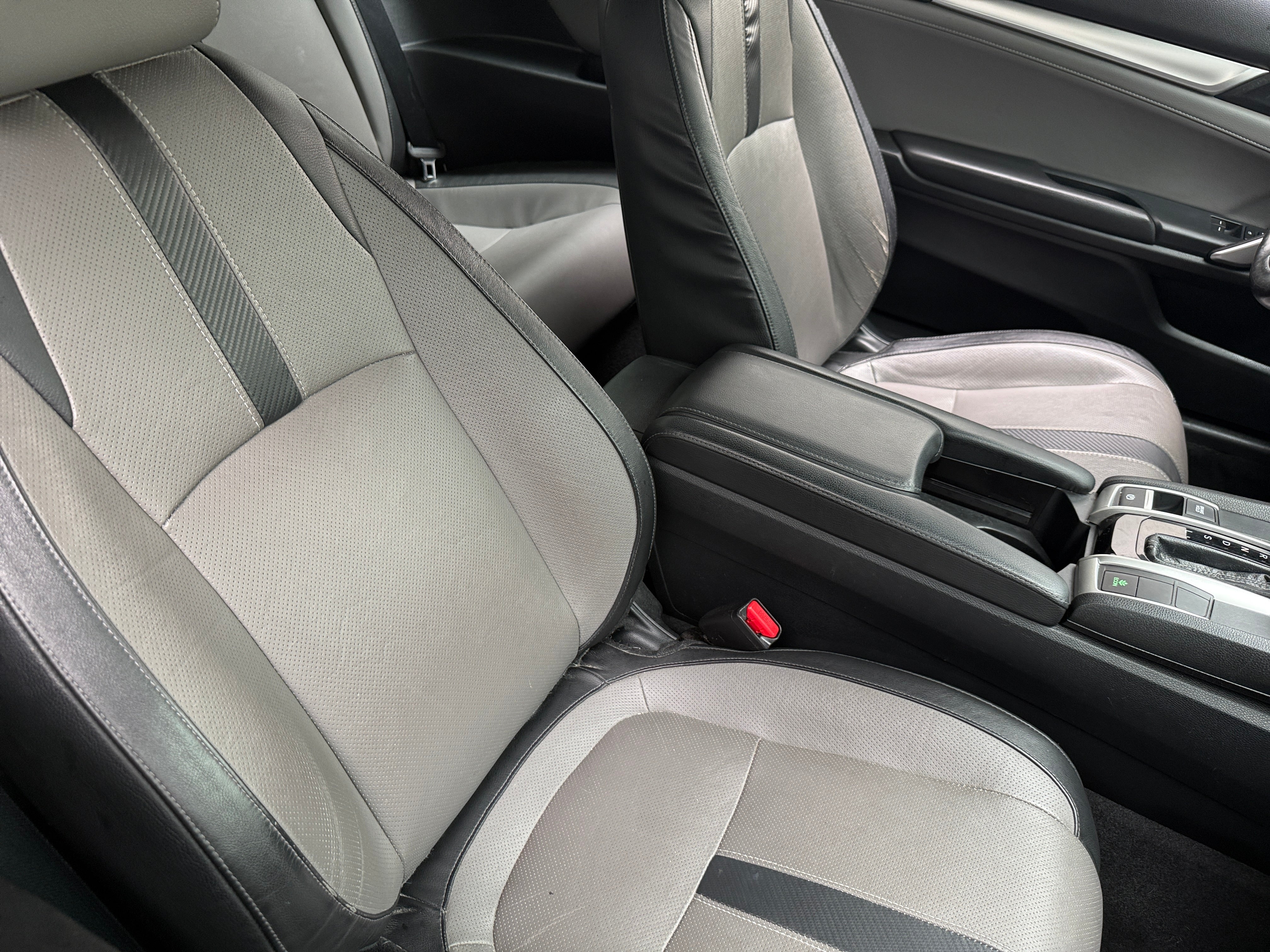 Used 2016 Honda Civic Touring with VIN 2HGFC3B91GH356186 for sale in Pewaukee, WI