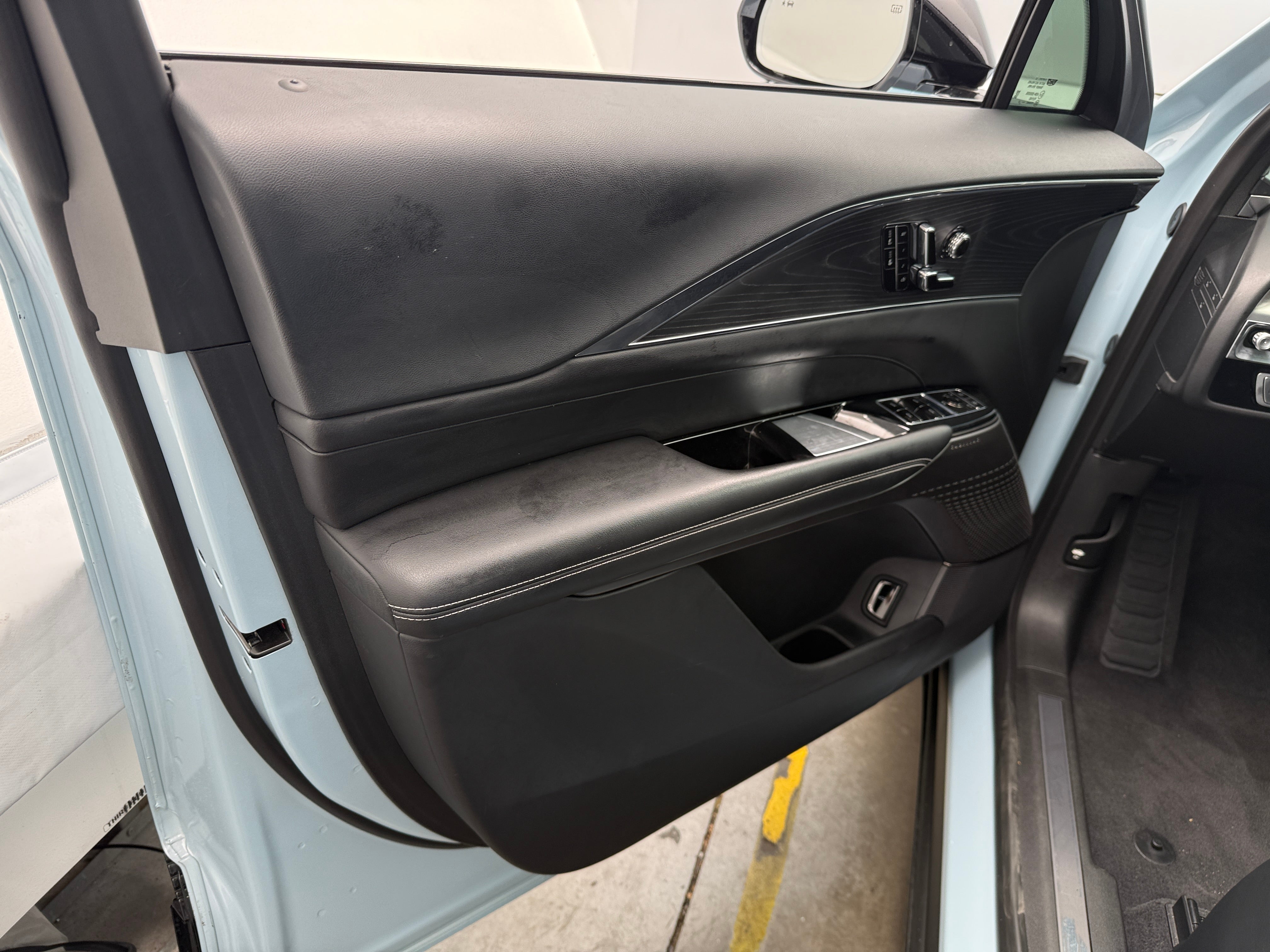 Used 2024 Cadillac LYRIQ Sport 1 with VIN 1GYKPTRK6RZ104019 for sale in Auburn, WA