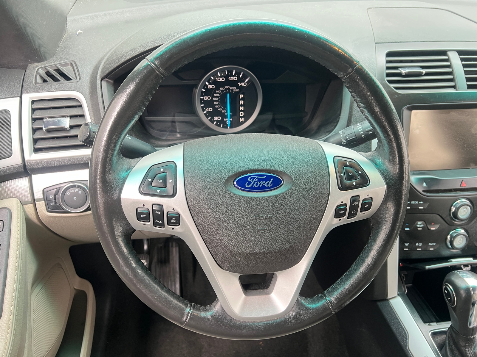 Thumbnail: 2013 Ford Explorer - 5