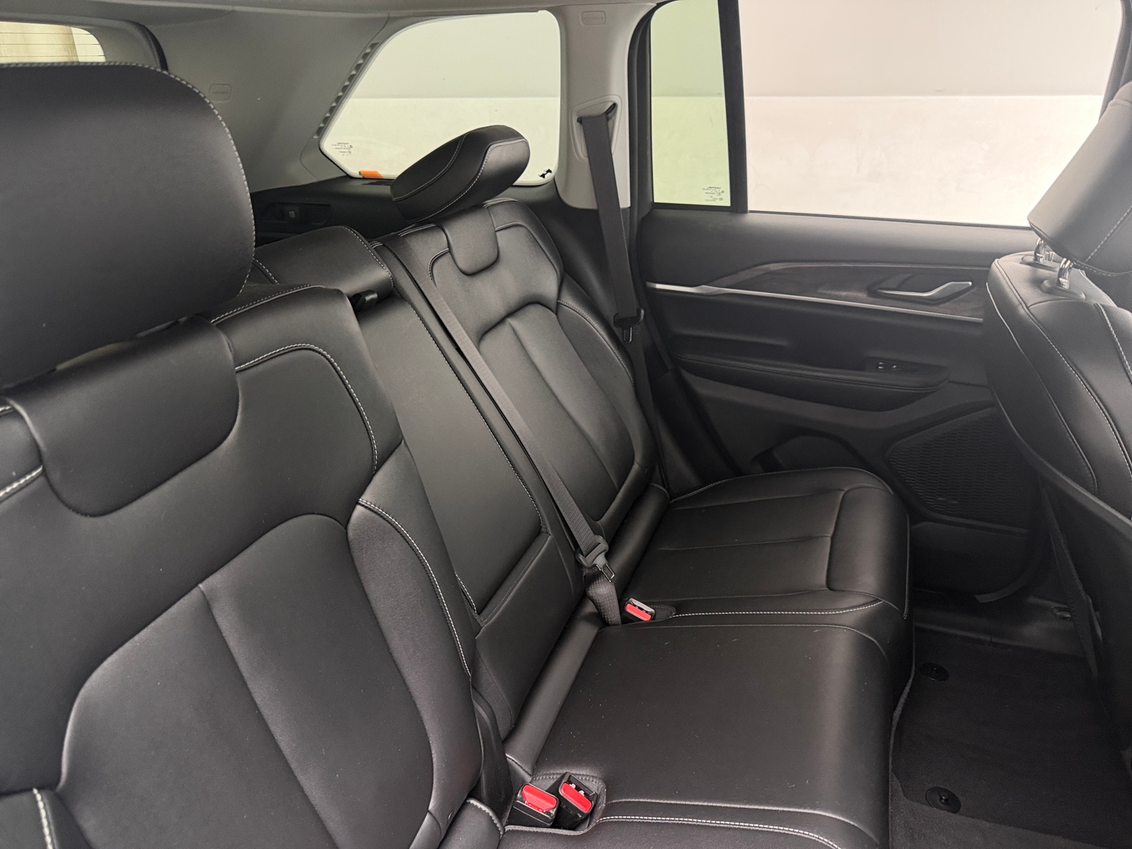 Thumbnail: 2023 Jeep Grand Cherokee - 5