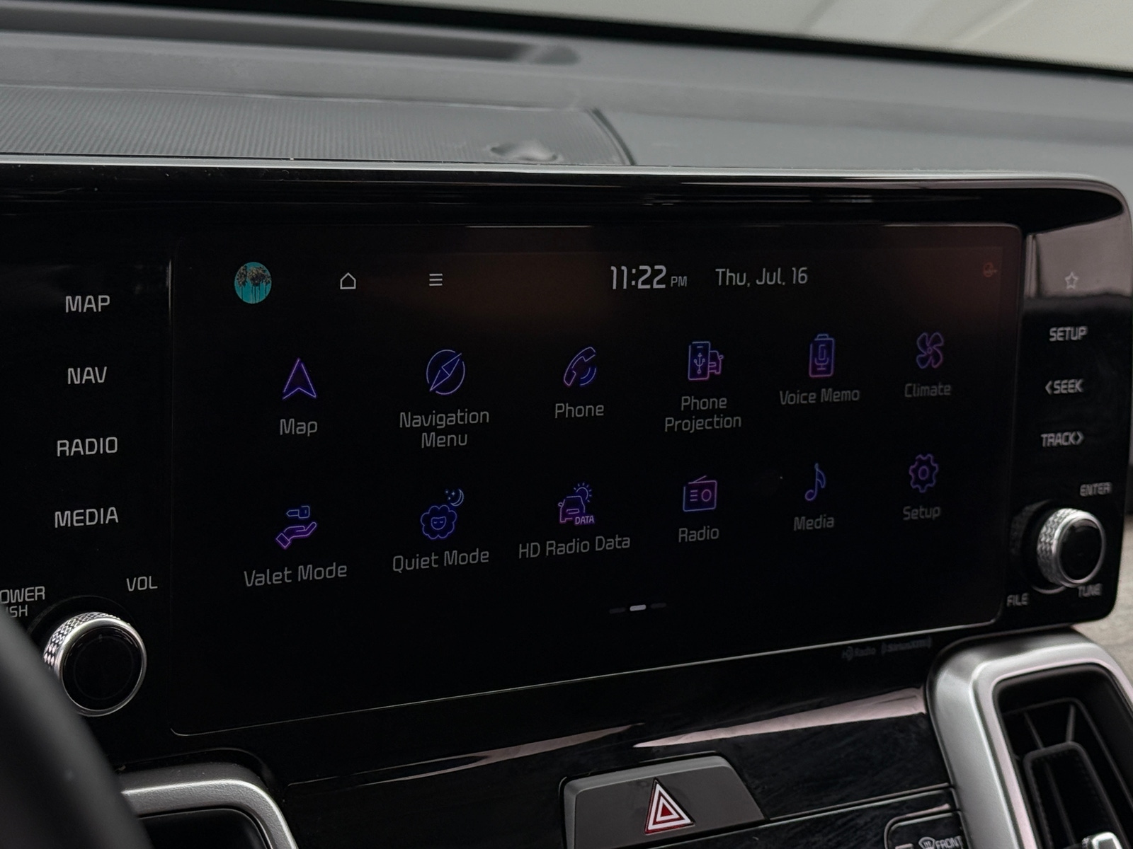 Thumbnail: 2022 Kia Sorento - 3