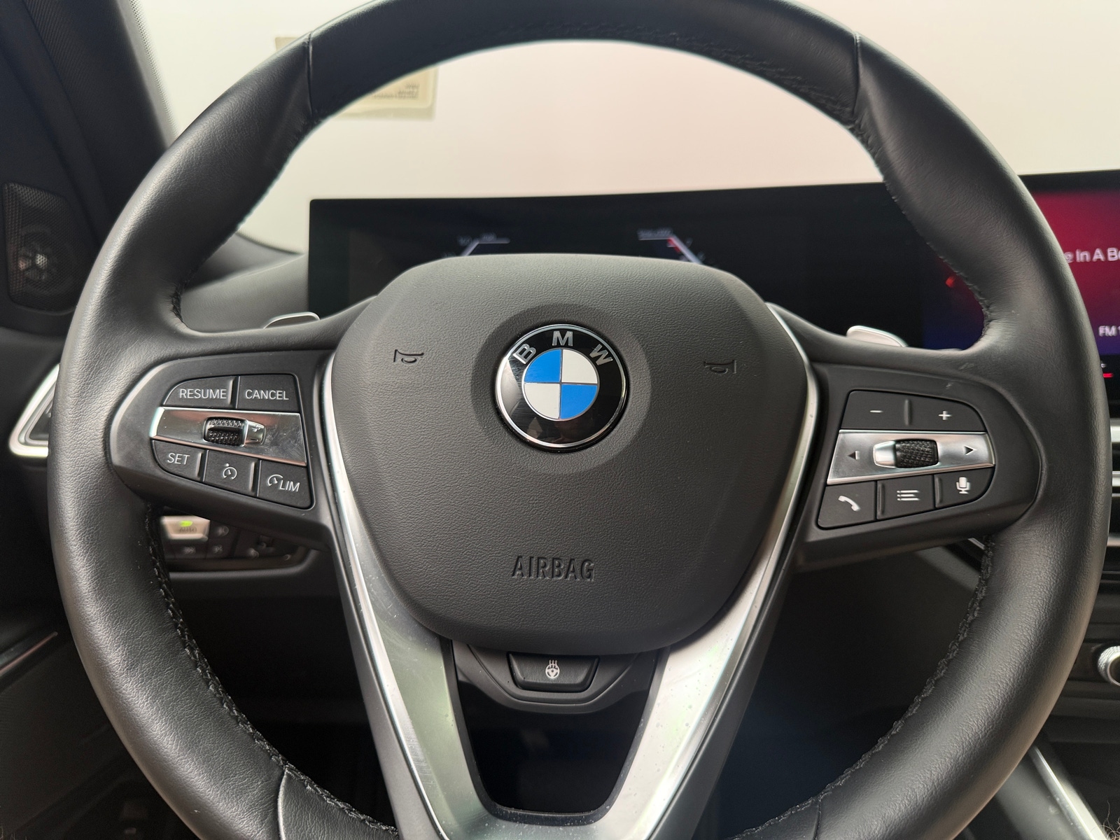 Thumbnail: 2024 BMW 3 Series - 4