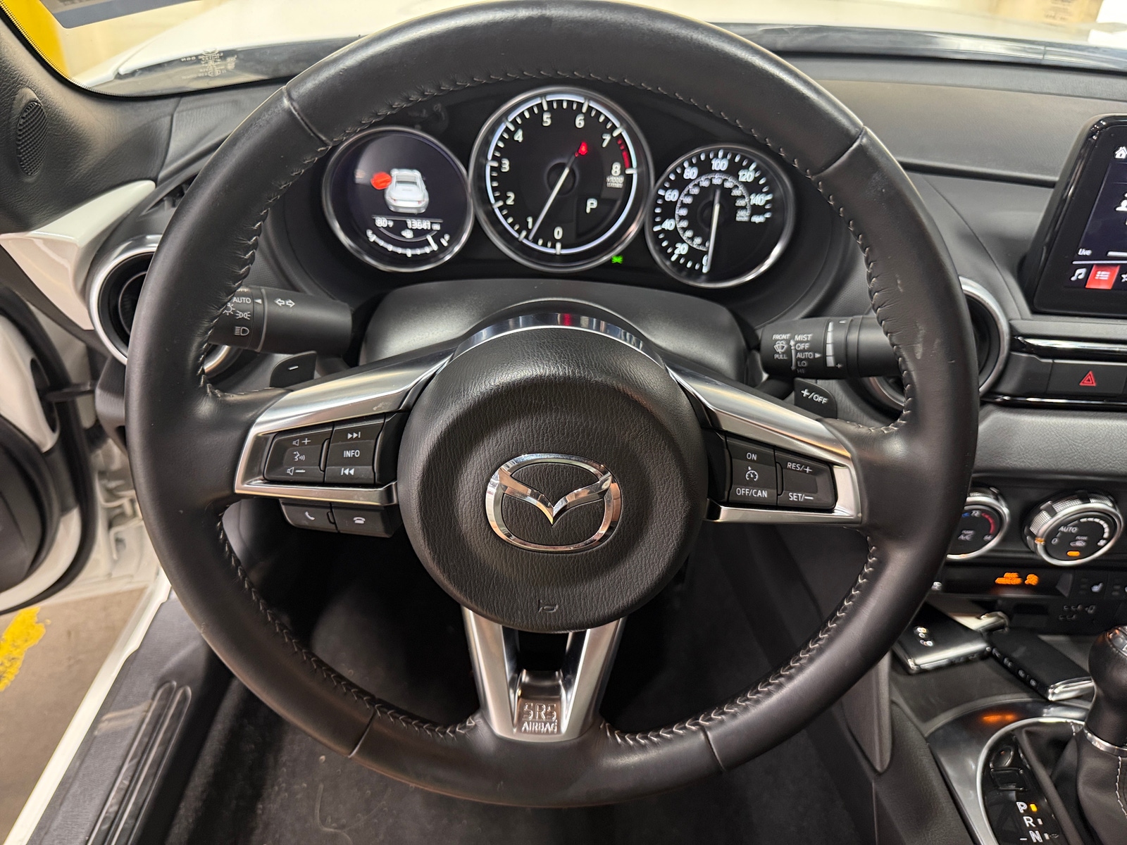 Thumbnail: 2023 Mazda MX-5 Miata - 3