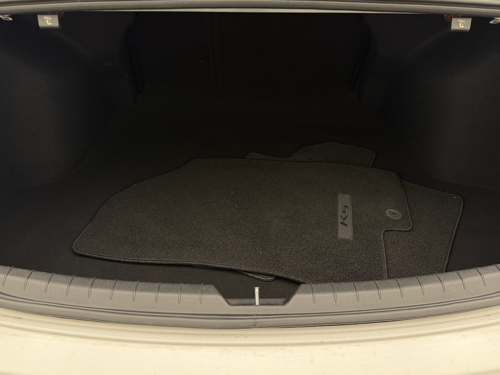 Thumbnail: 2023 Kia K5 - 6