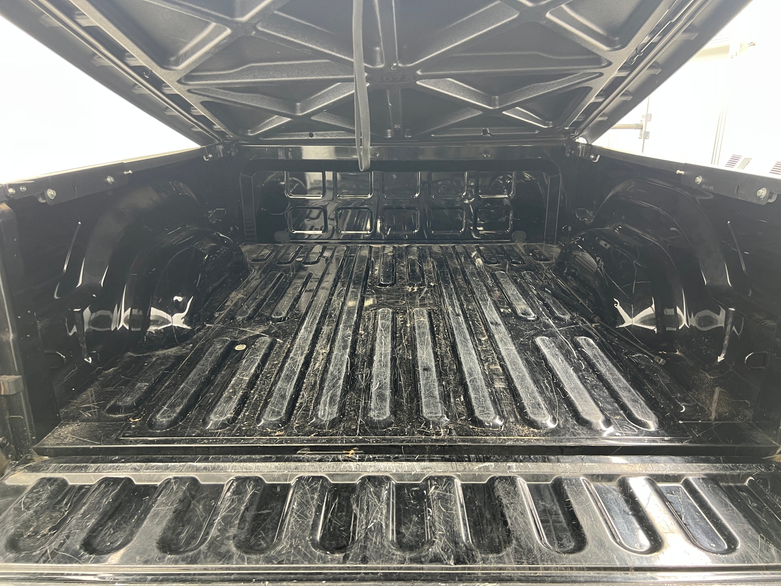 Thumbnail: 2020 RAM 1500 Classic - 7