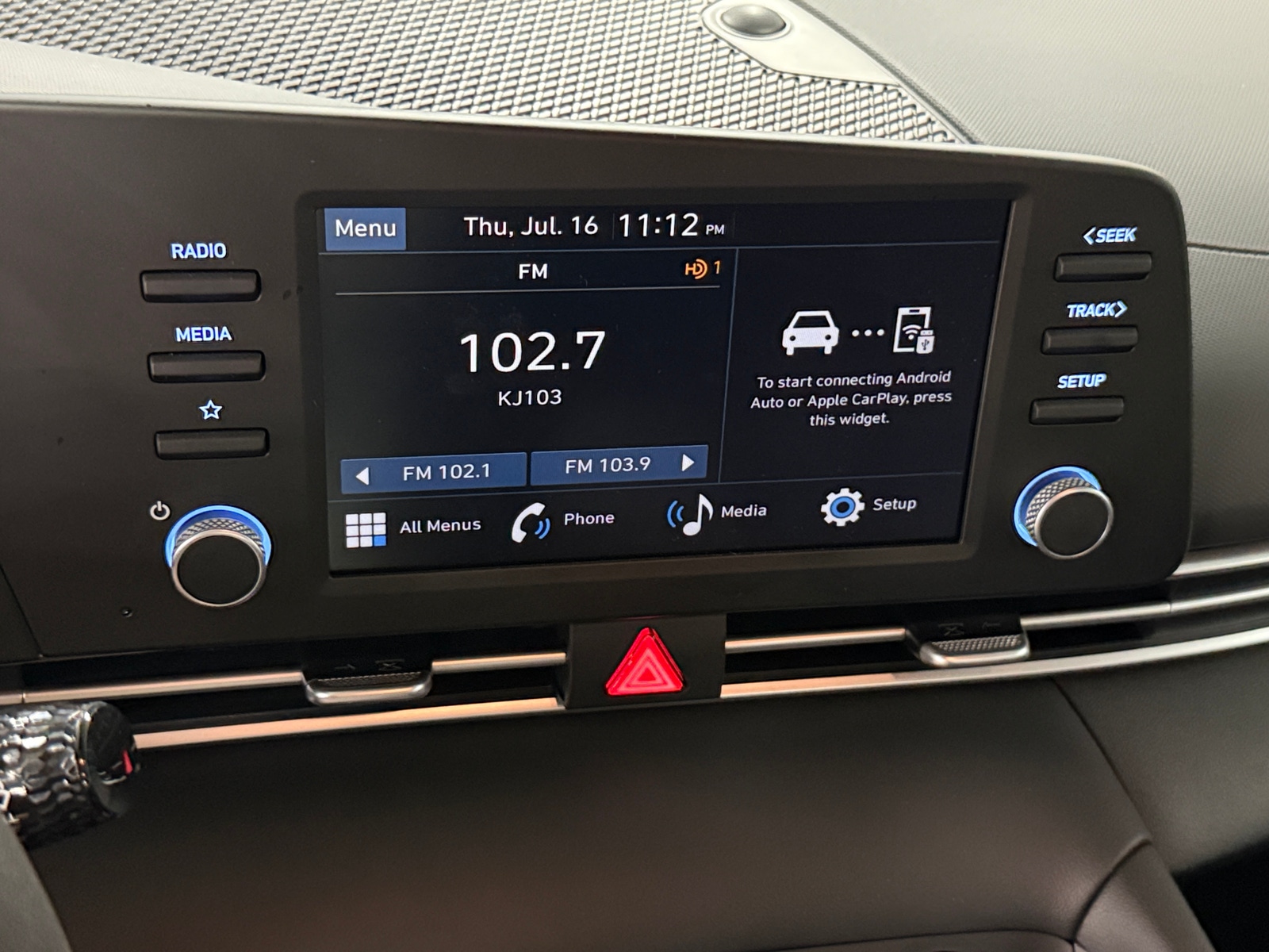Thumbnail: 2026 Hyundai Elantra - 4
