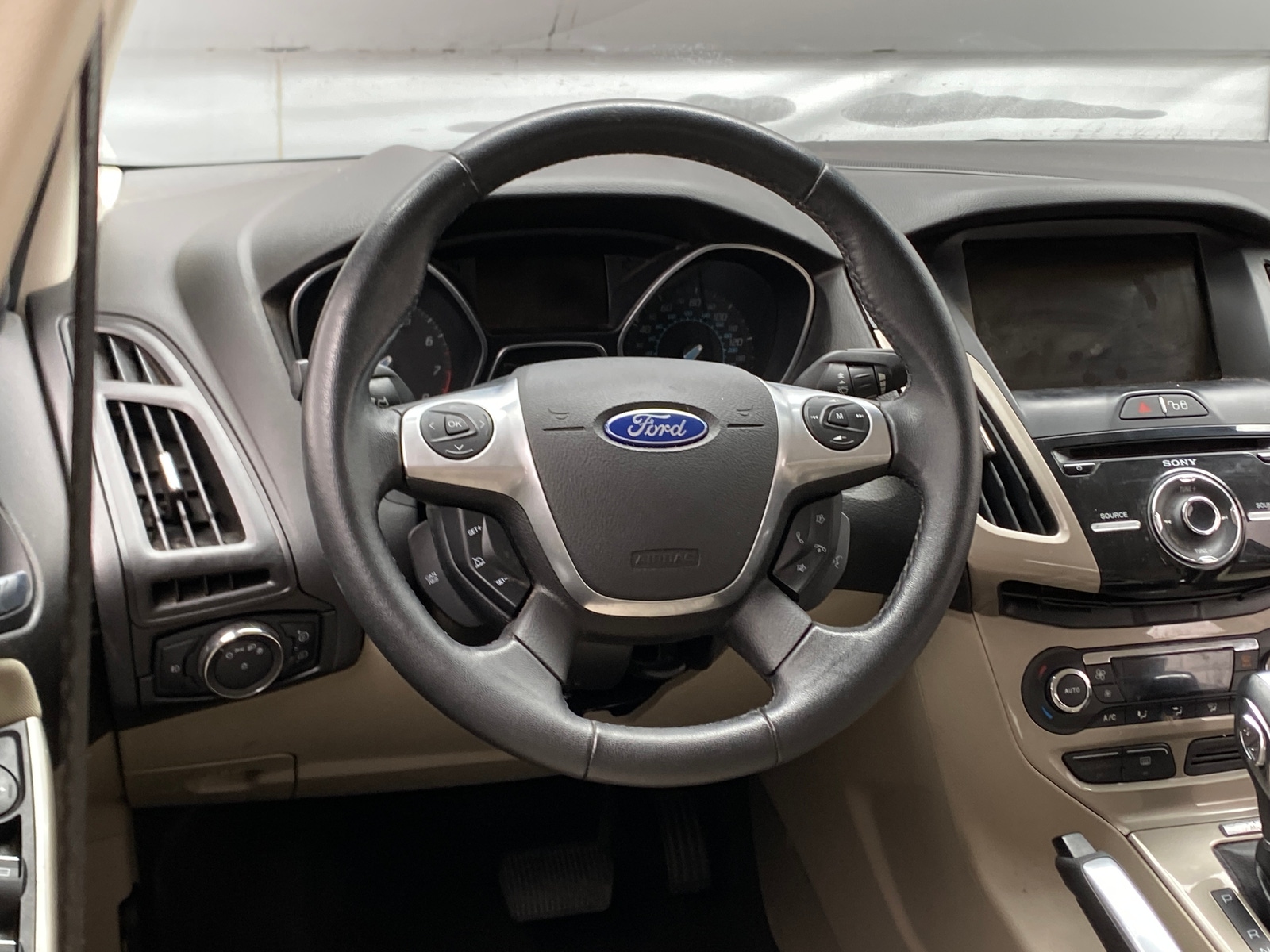 Thumbnail: 2012 Ford Focus - 5