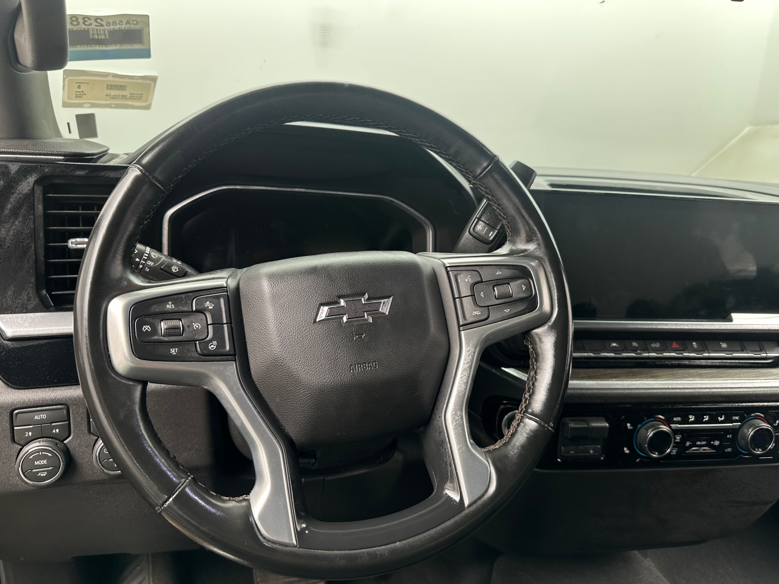 Thumbnail: 2026 Chevrolet Silverado 1500 - 5