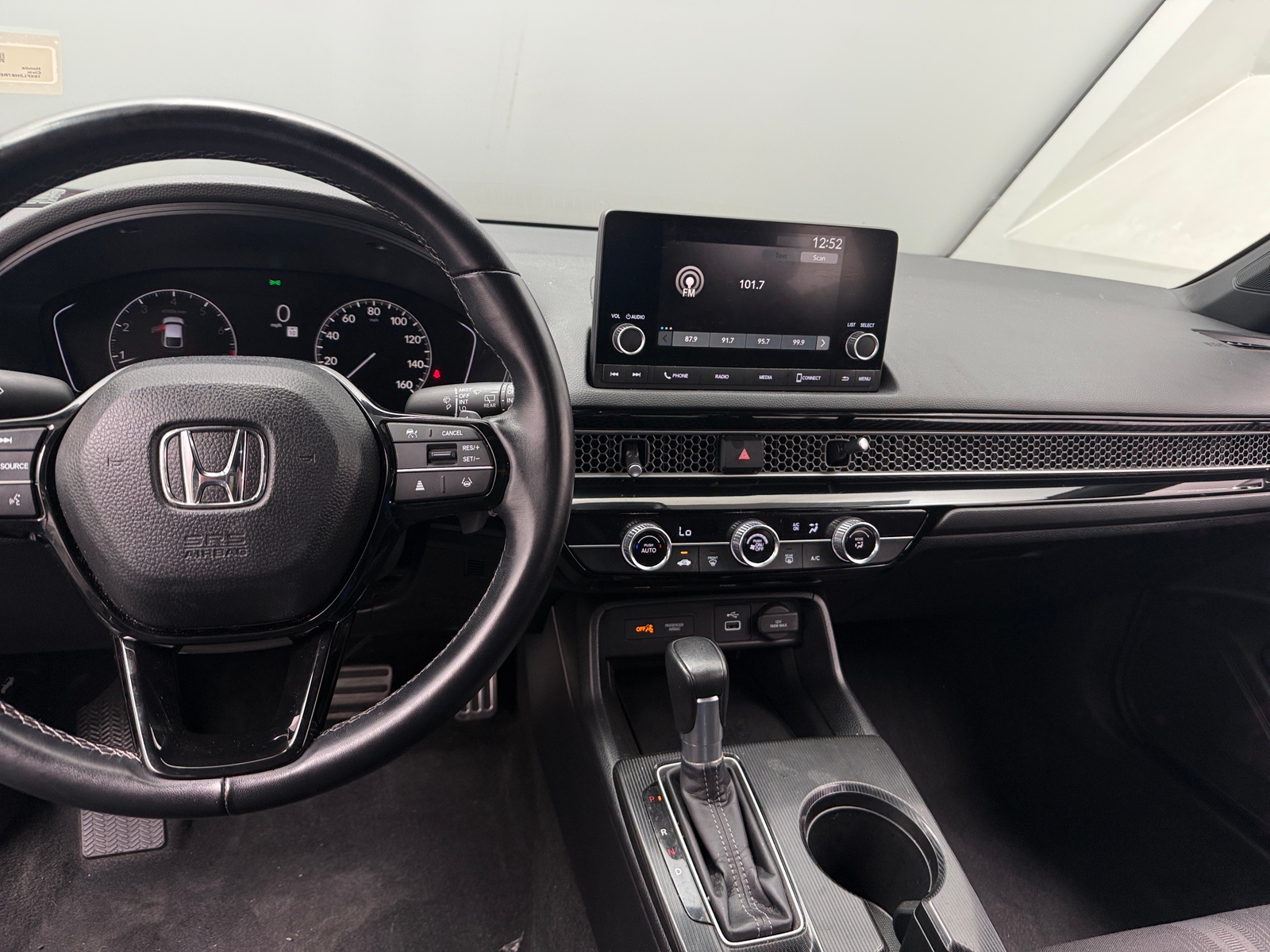 Thumbnail: 2024 Honda Civic - 3