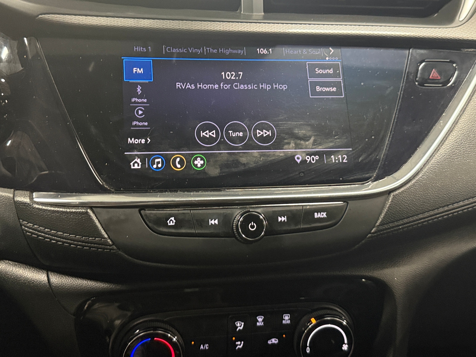 Thumbnail: 2022 Buick Encore GX - 3