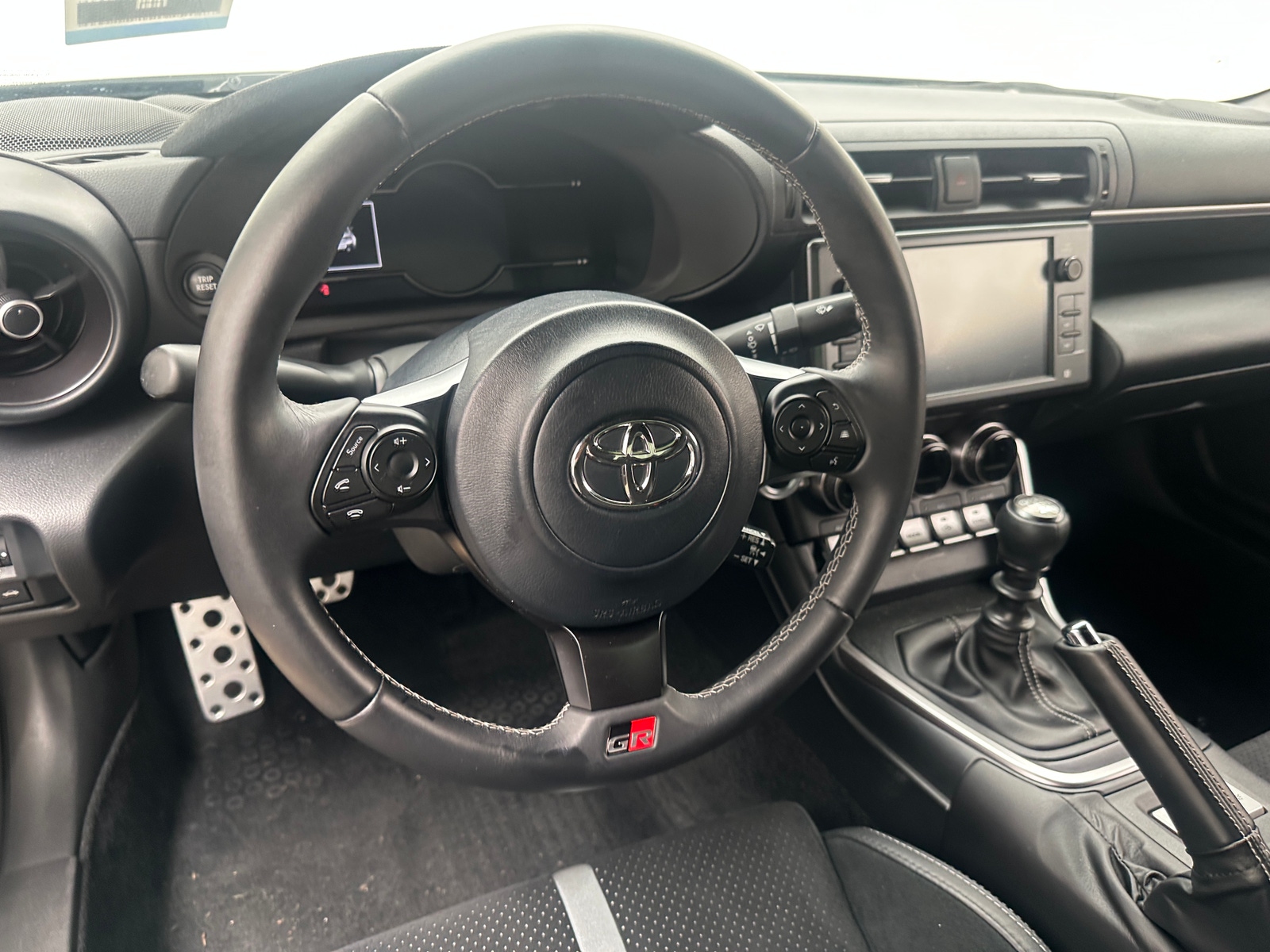 Thumbnail: 2025 Toyota GR86 - 4